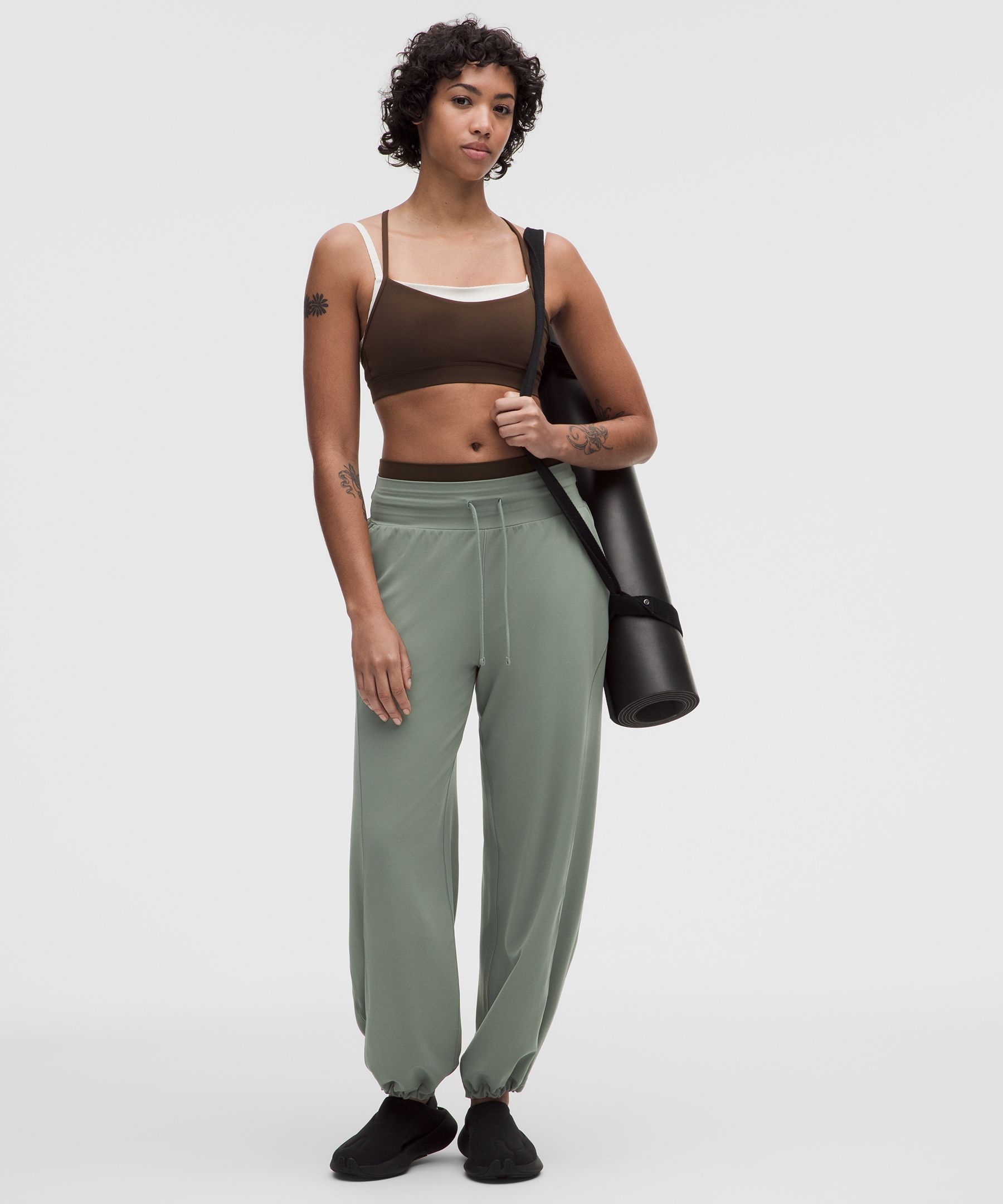 ルルレモン公式】ヨガウェア、アクティブウェアのlululemon