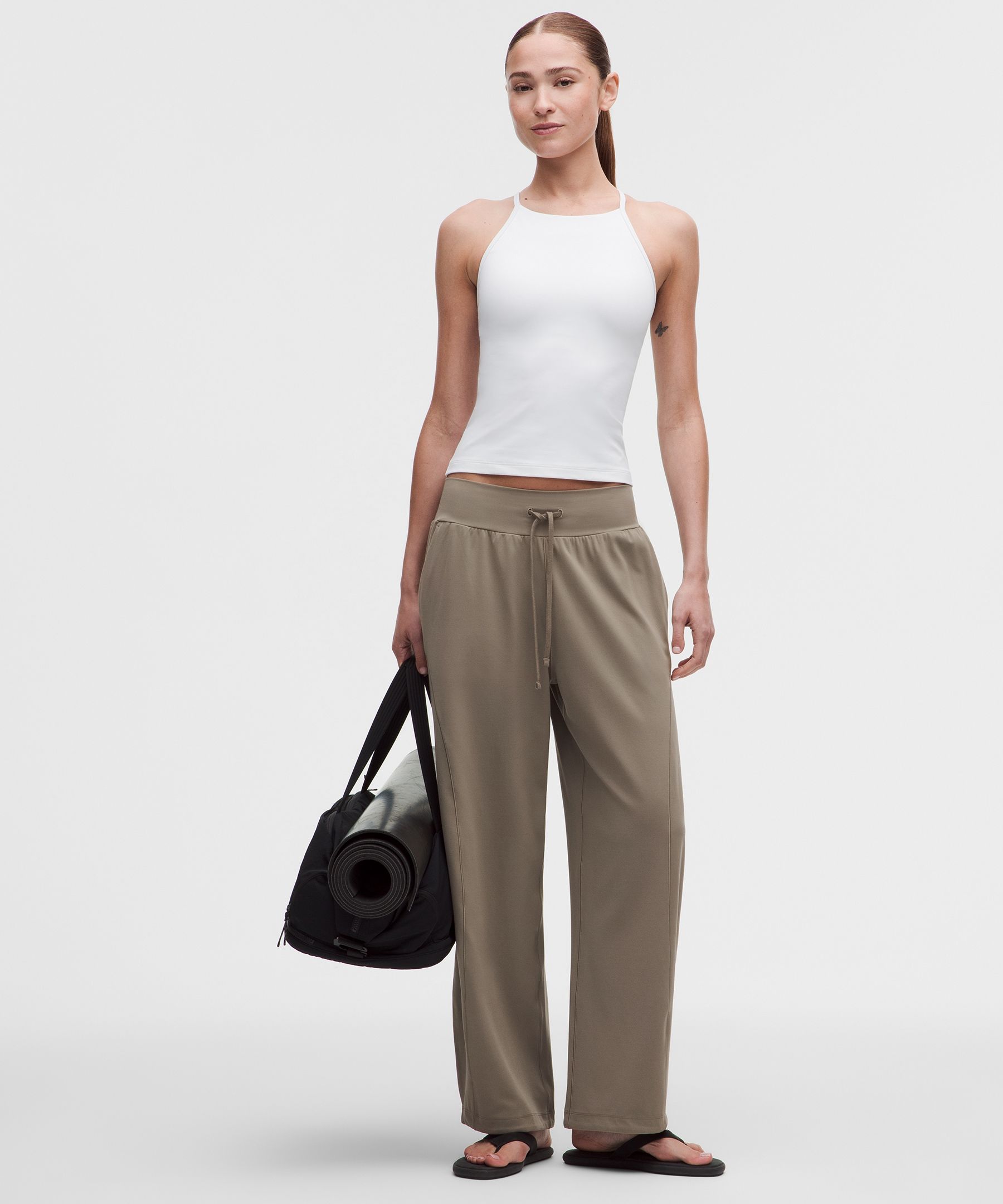 Groove Low-Rise Relaxed Cinch Pant *Regular