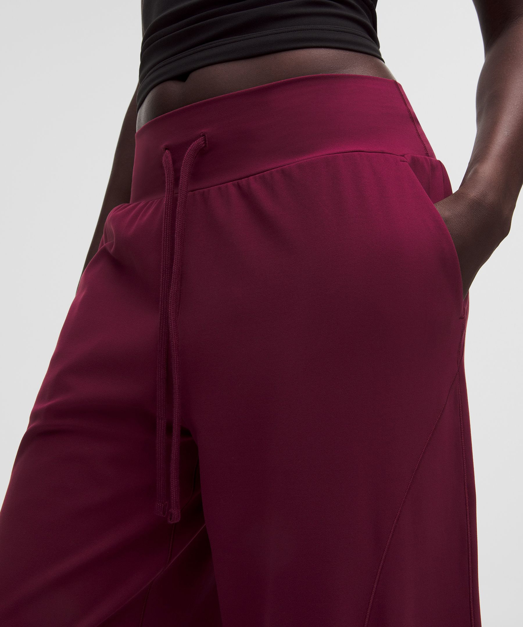 Groove Low-Rise Relaxed Cinch Pant