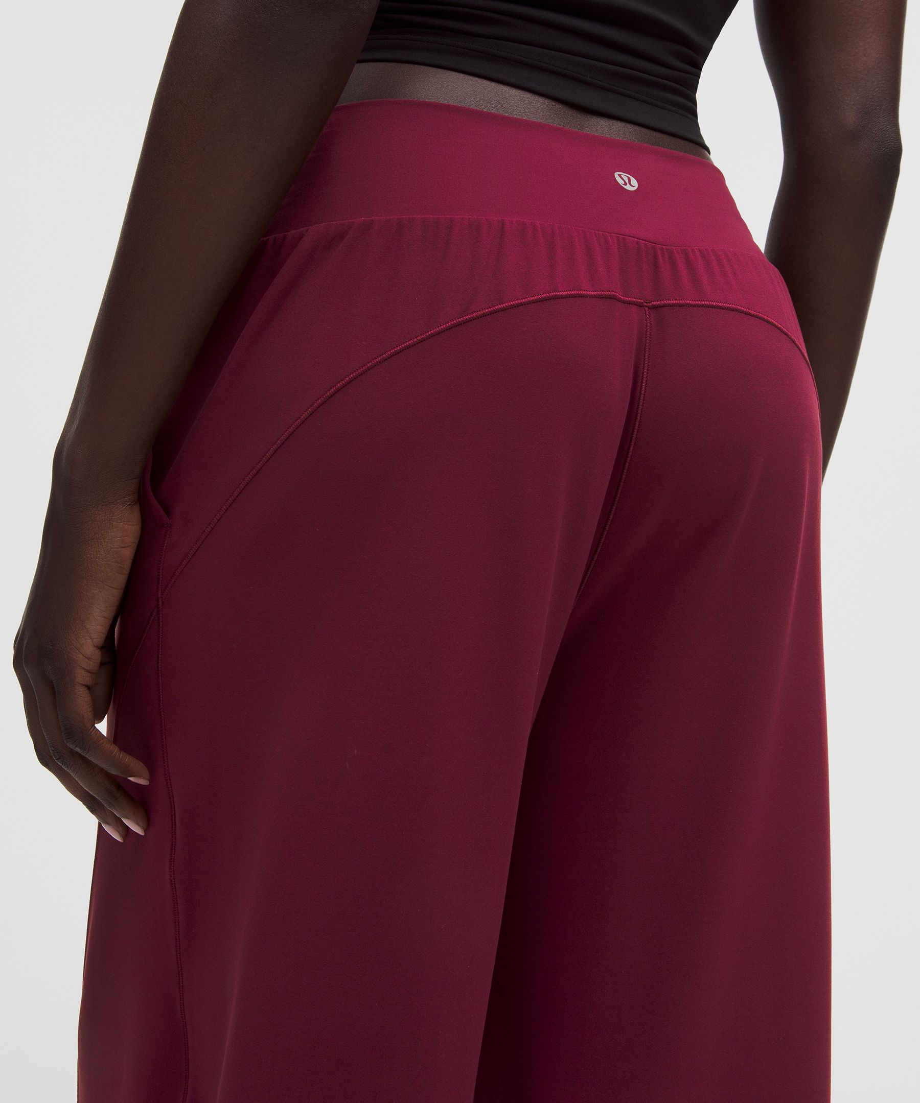 Groove Low-Rise Relaxed Cinch Pant