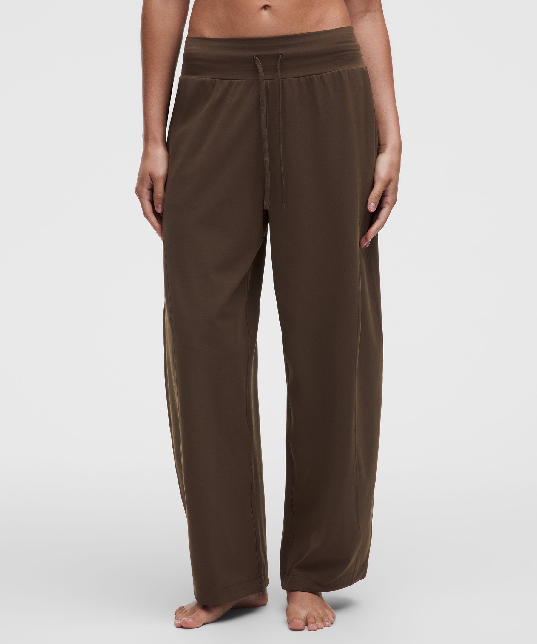 Pantalon Groove taille basse d&eacute;contract&eacute; &agrave; ourlets ajustables *Standard