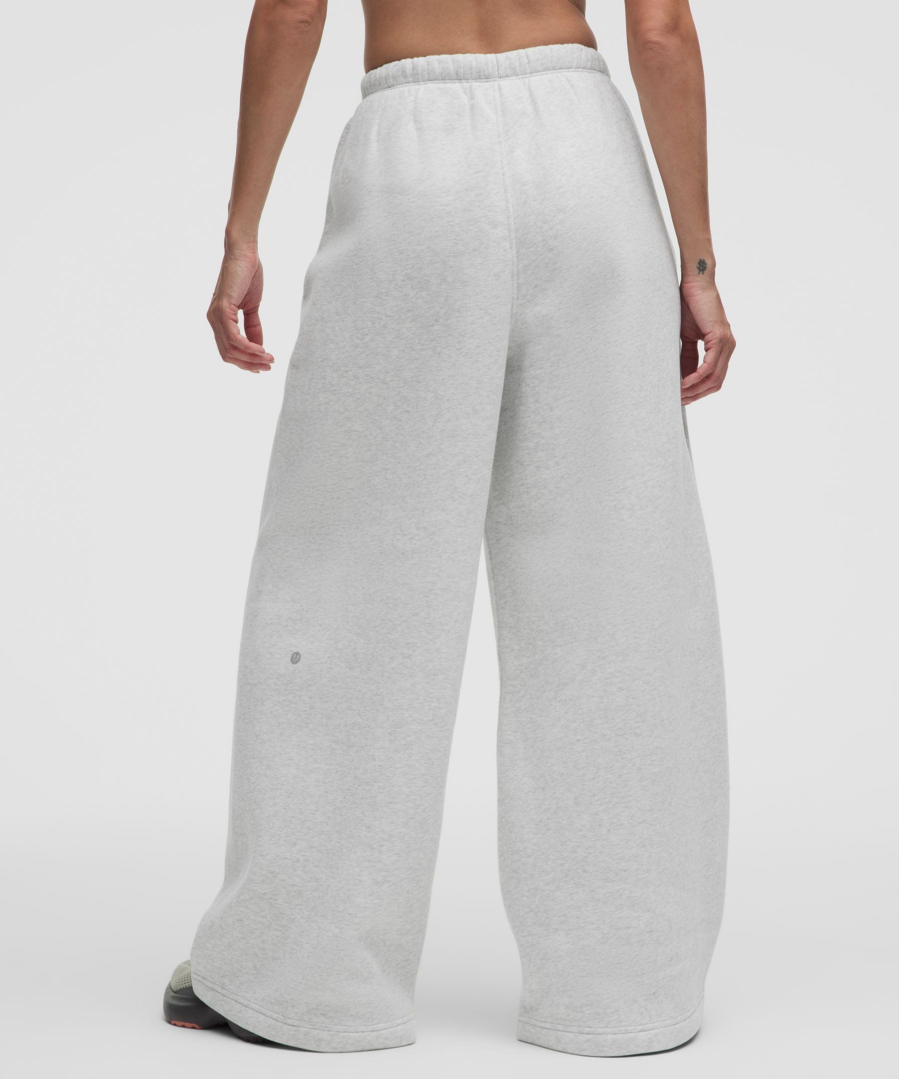 ウィメンズ Steady State SuperLoft ワイドレッグパンツ *アジアフィット