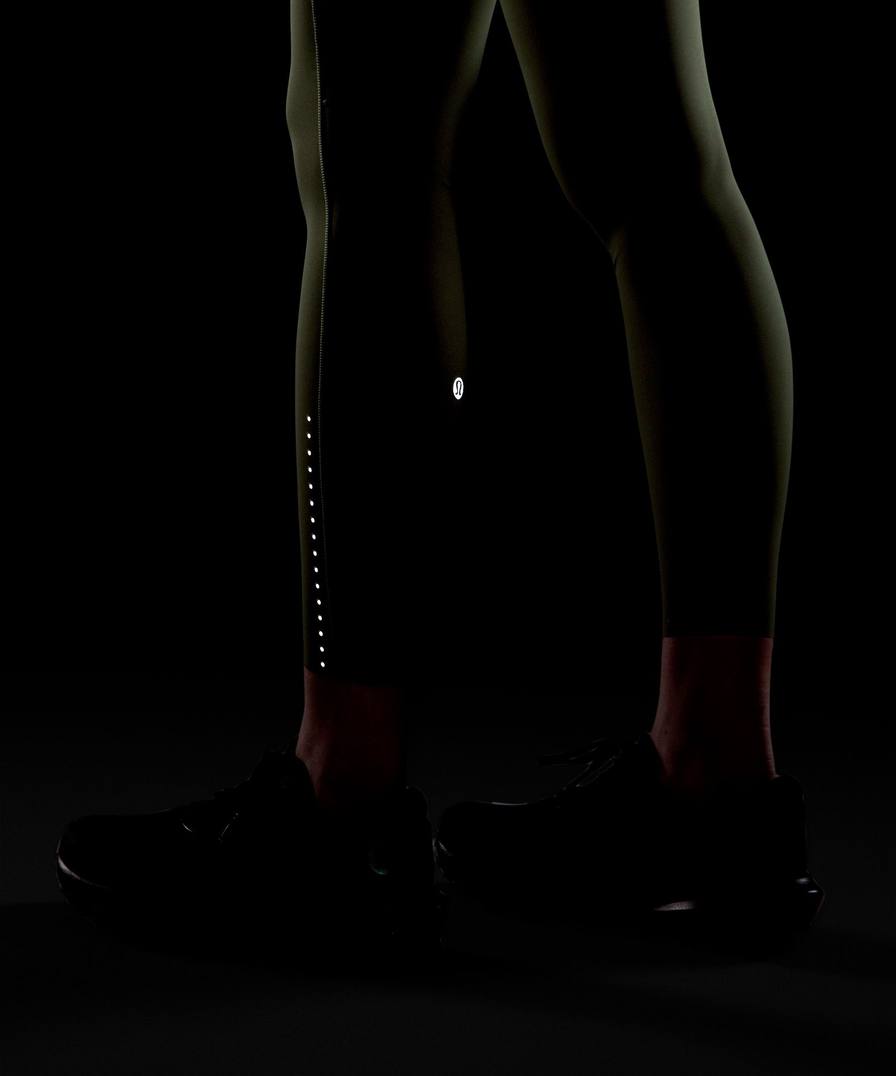 Fast and Free 4-Pocket High-Rise Tight 24" Updated Design *Asia Fit