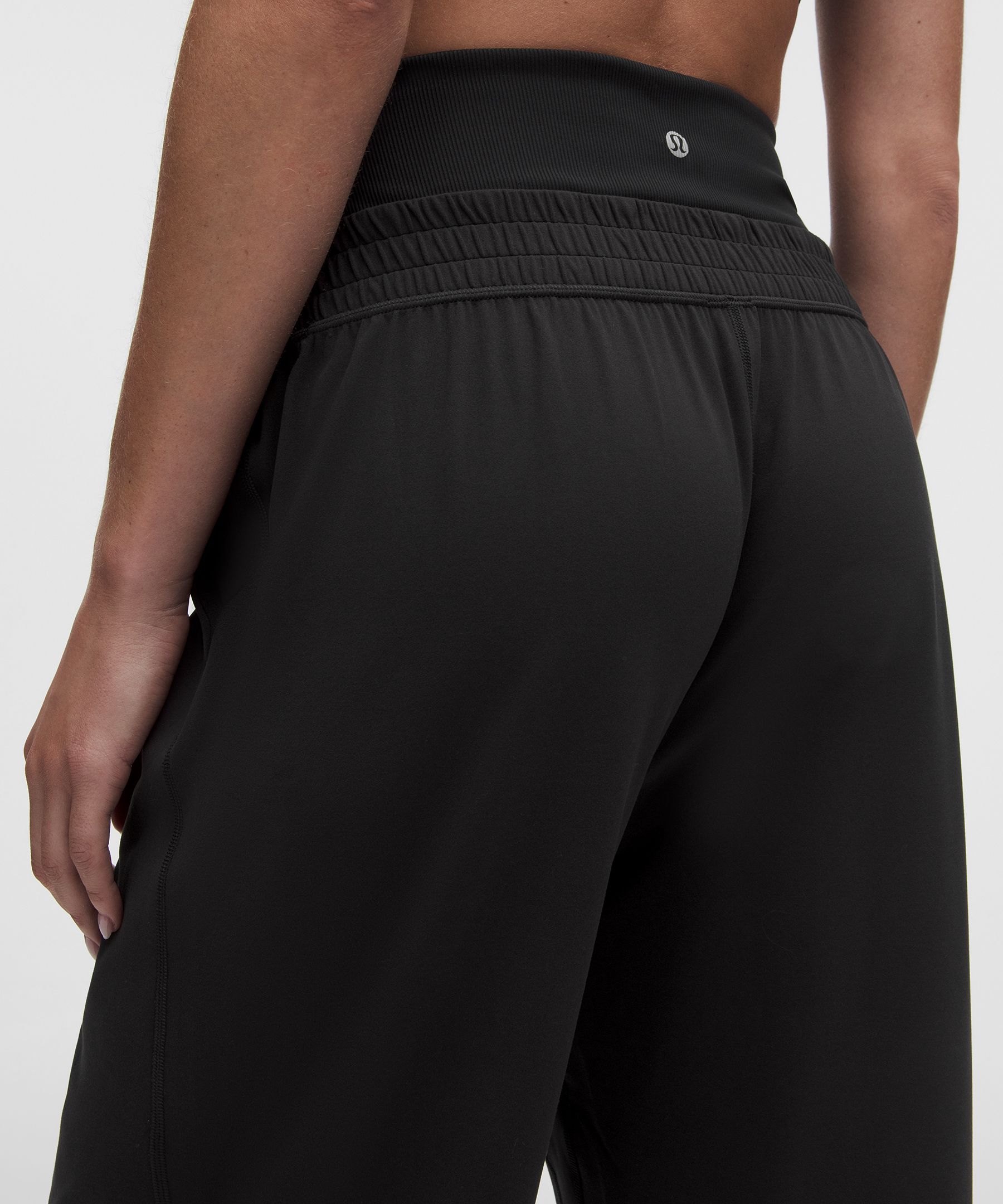 Pantalon de jogging &agrave; taille c&ocirc;tel&eacute;e lululemon Align&trade;