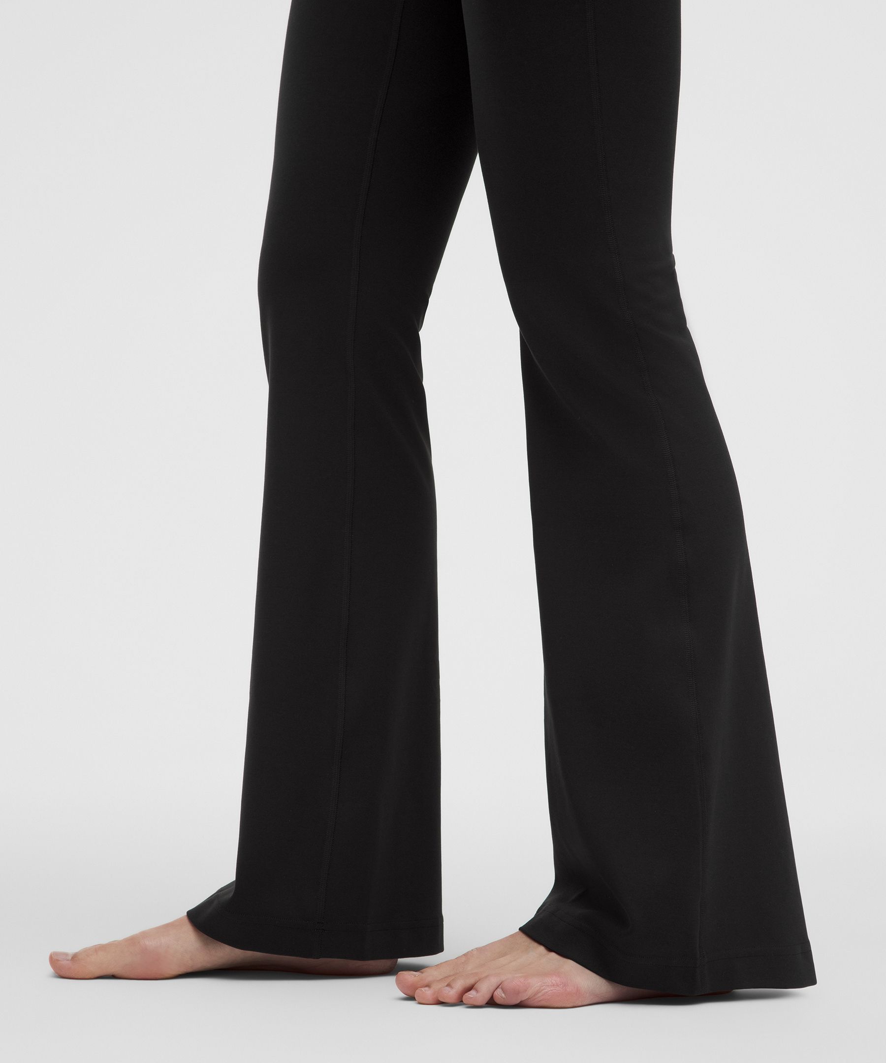 Groove No Line High-Rise Flared Pants *Asia Fit