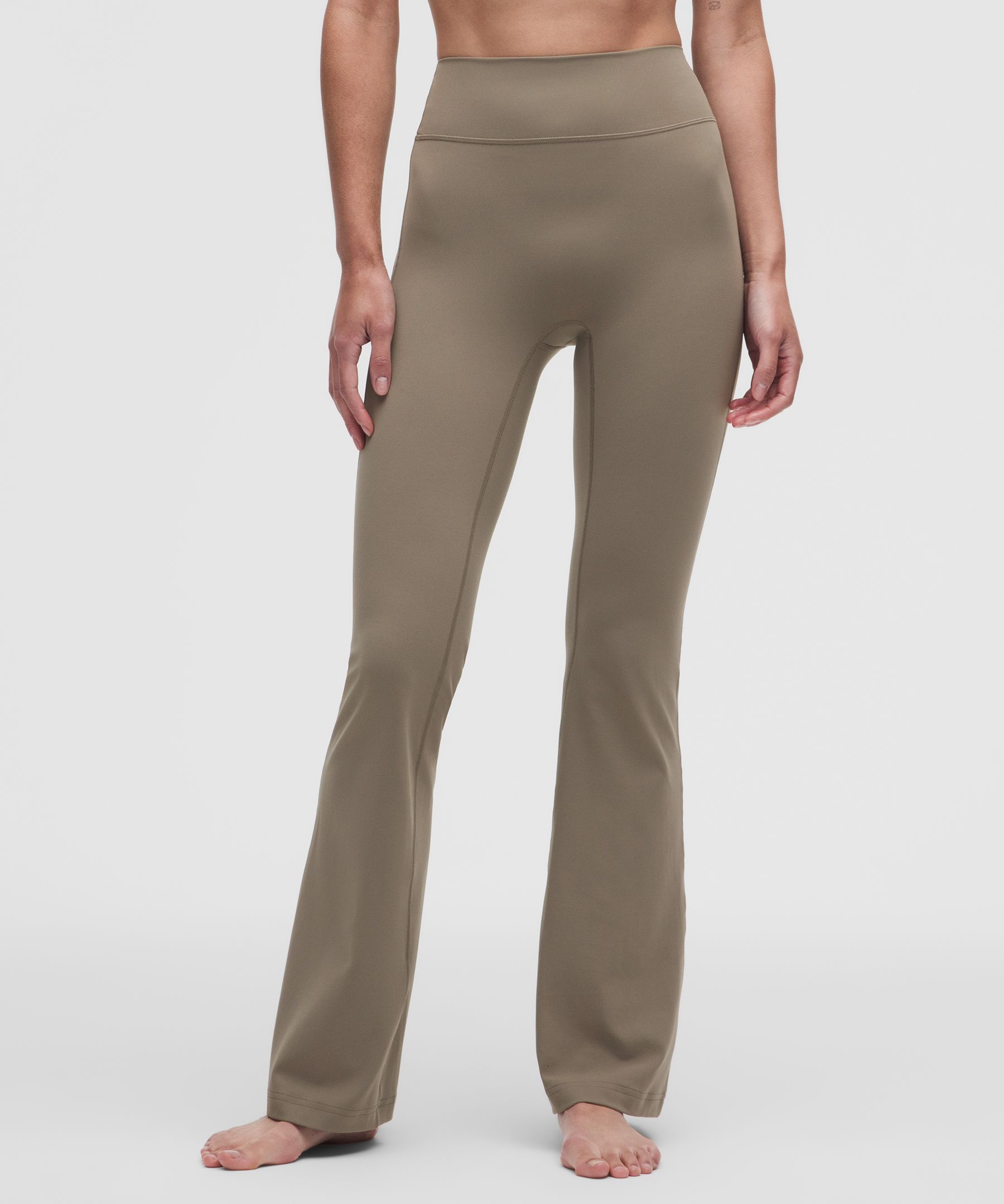 Groove No Line High-Rise Flared Pants *Asia Fit