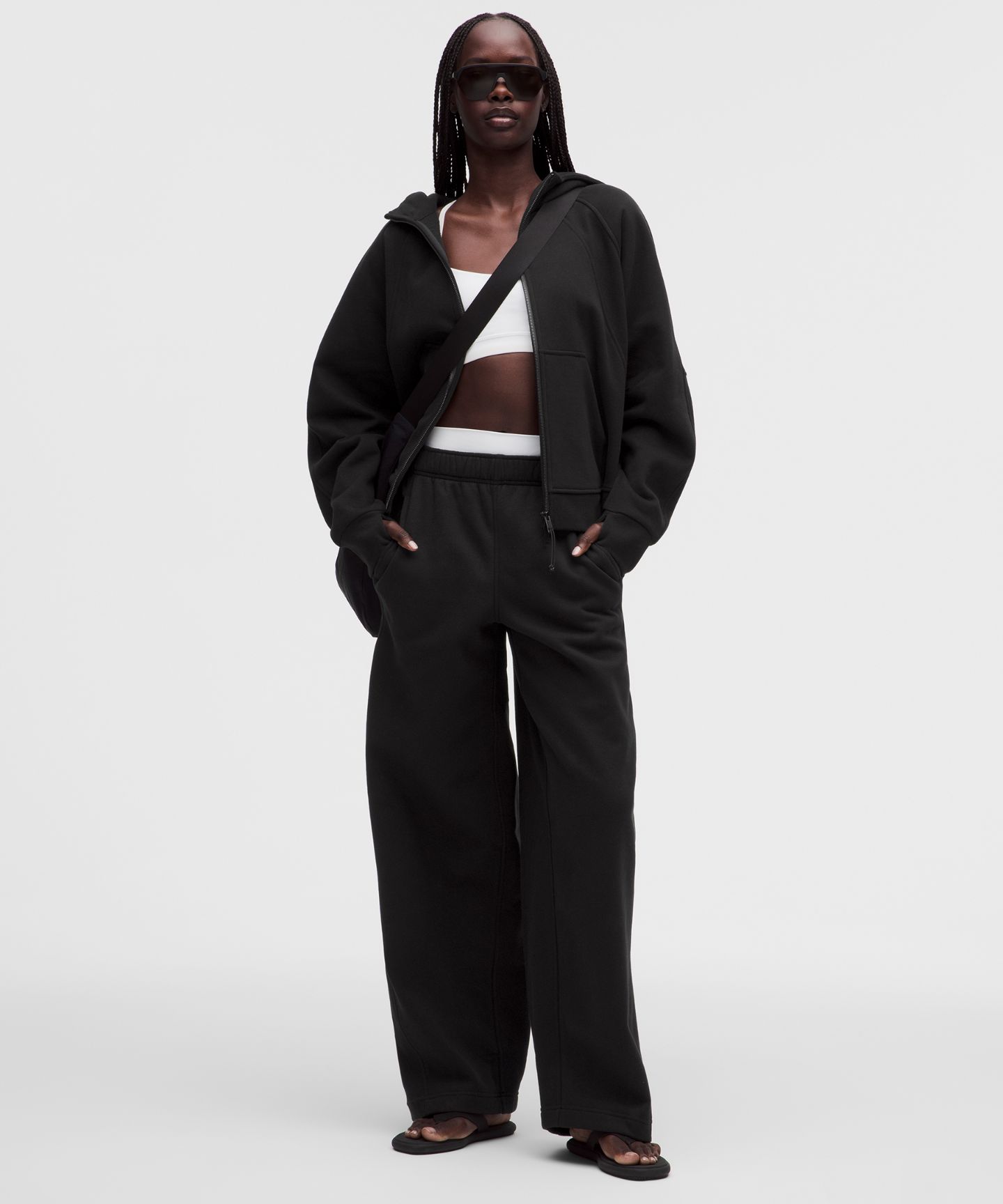 Женские брюки Lululemon Scuba Evolve Straight-Leg Pant *Tall, цвет: Чёрный — фото 1