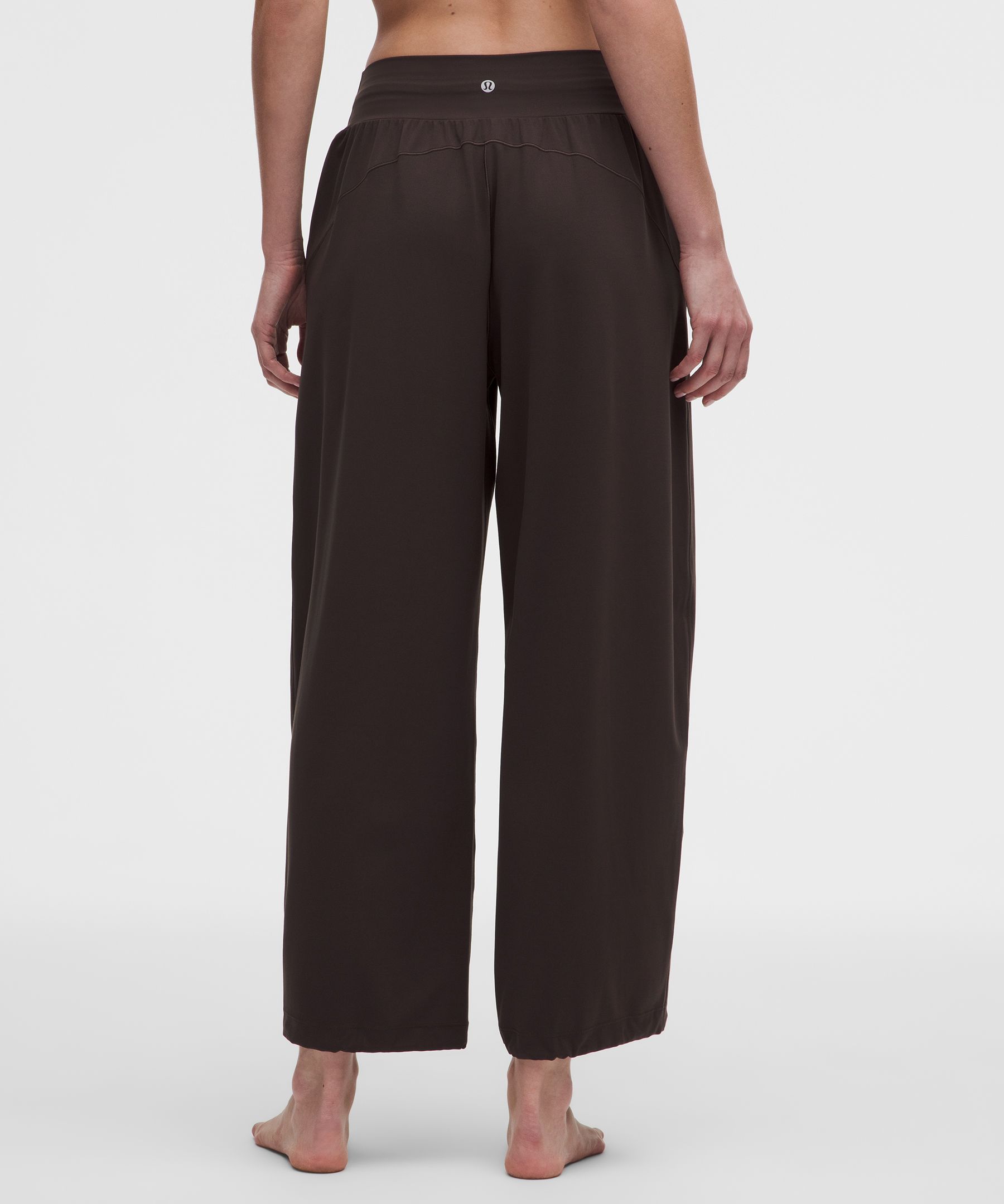 Groove Low-Rise Relaxed Cinch Pant