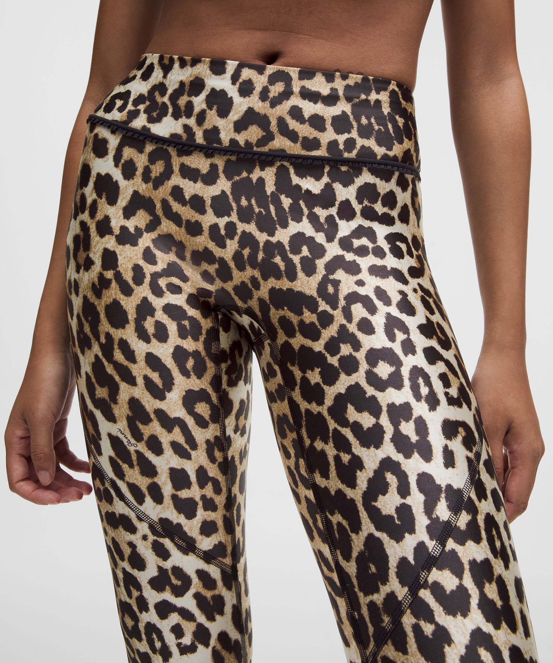 GANNI x lululemon ラッフルトリム ミッドライズタイツ 28インチ
