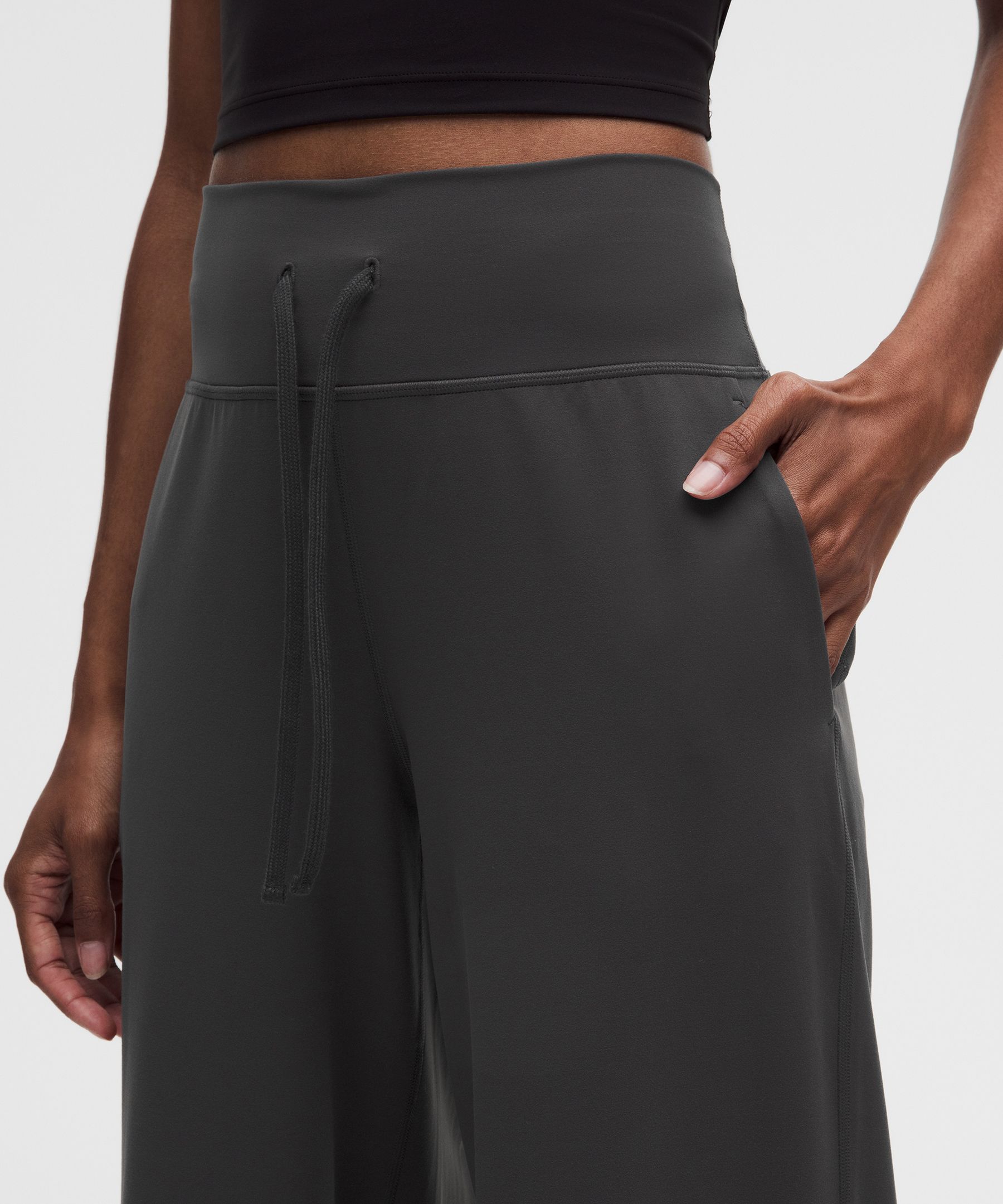Groove High-Rise Wide-Leg Pant