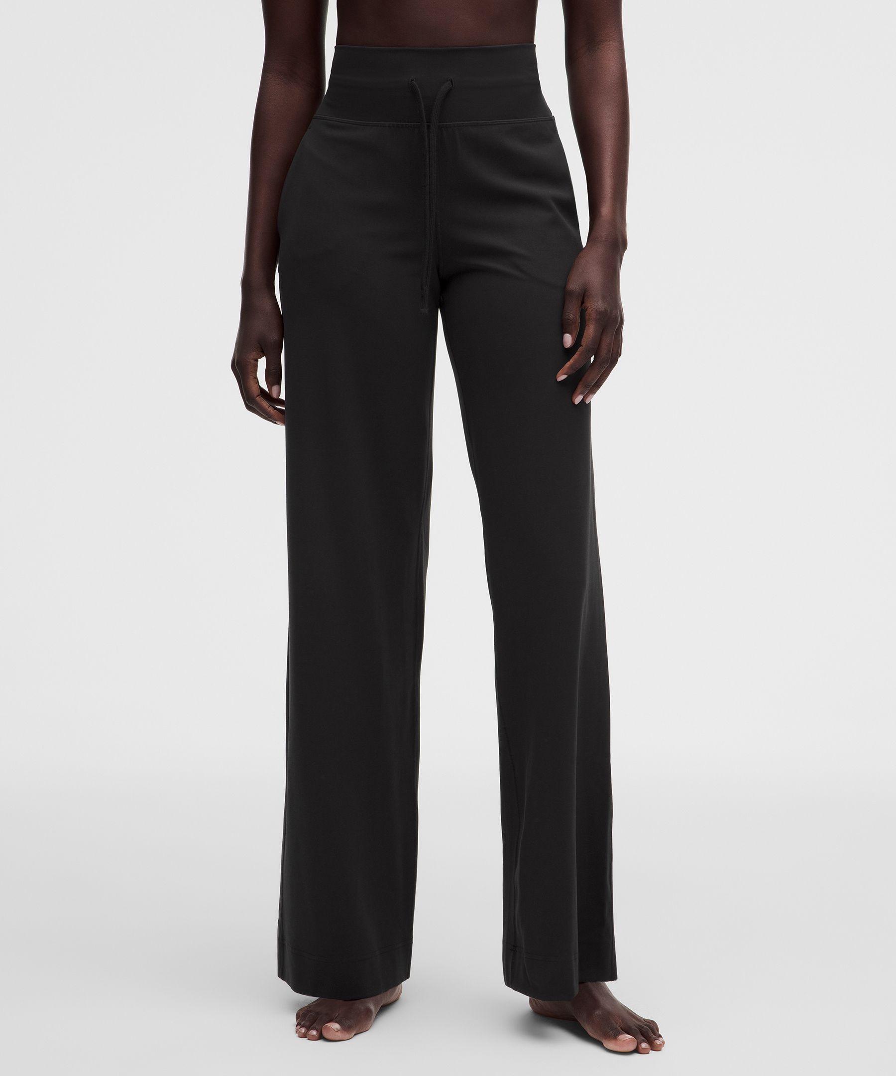 Groove High-Rise Wide-Leg Pant *Short