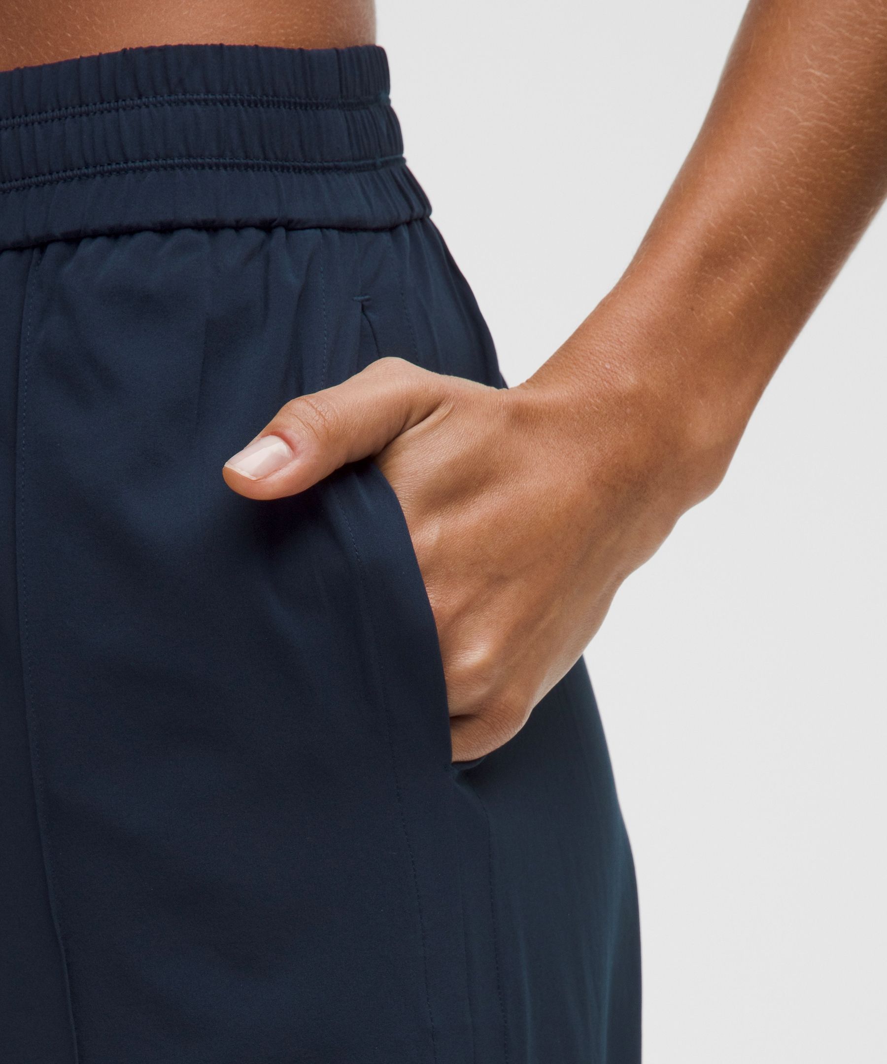 Breezily Mid-Rise Pant