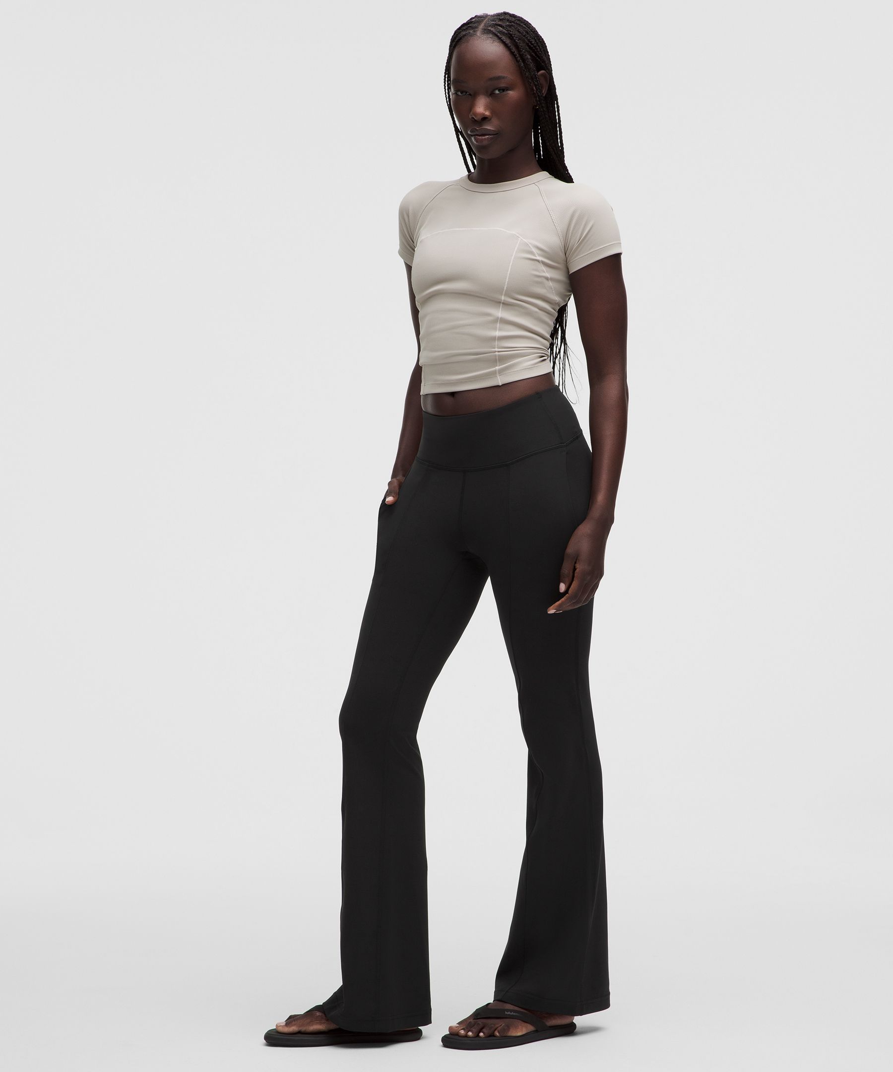 Groove High-Rise Flared Pant with Pockets 32.5"