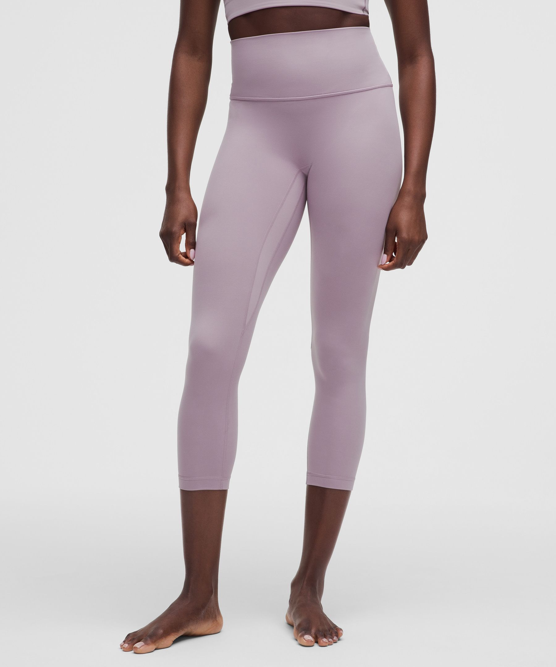 Leggings lululemon Align No Line&trade; cortos de tiro alto 23&rdquo;