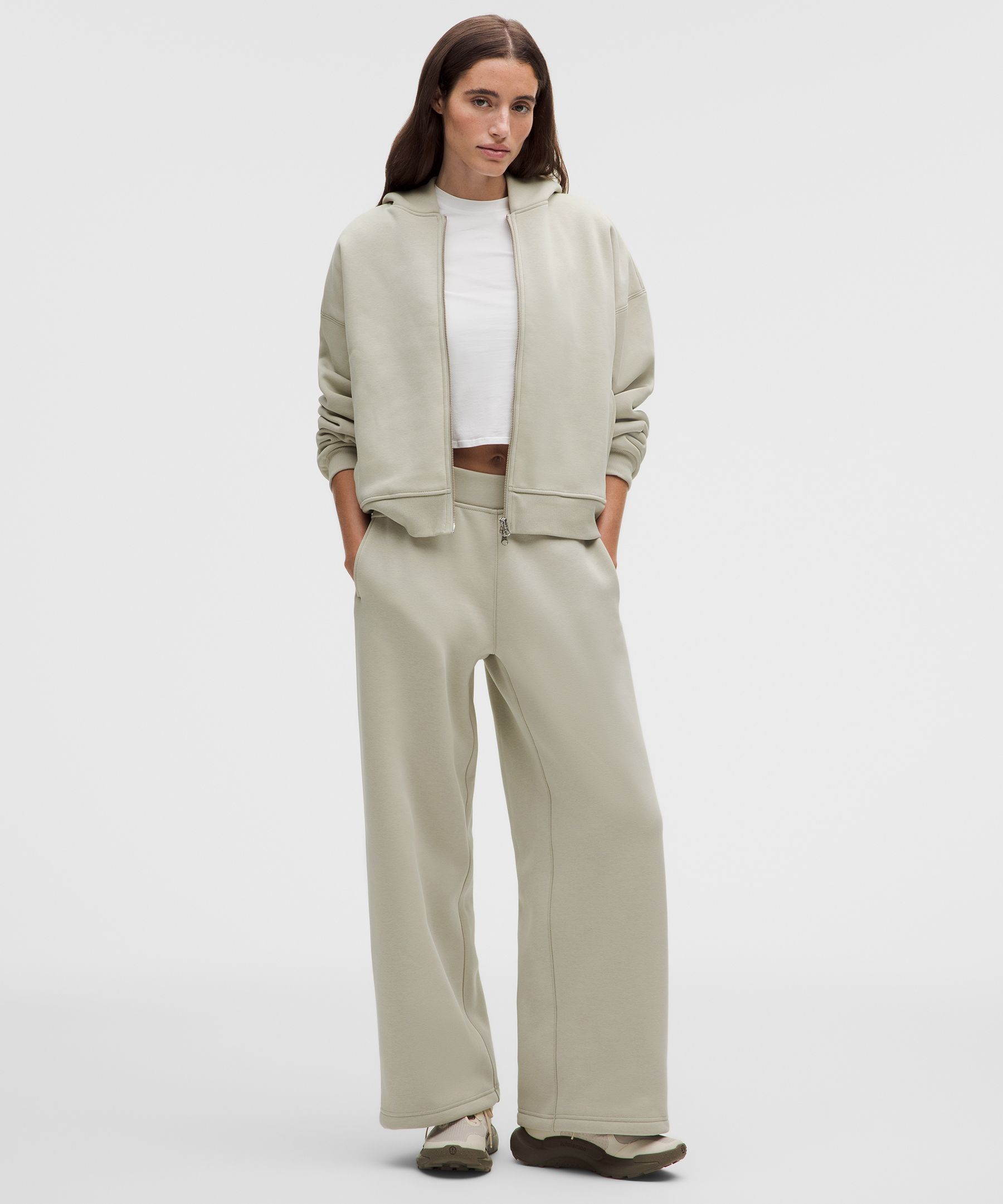 Women's Big Cozy Ultra-Oversized Wide-Leg Pant *Regular