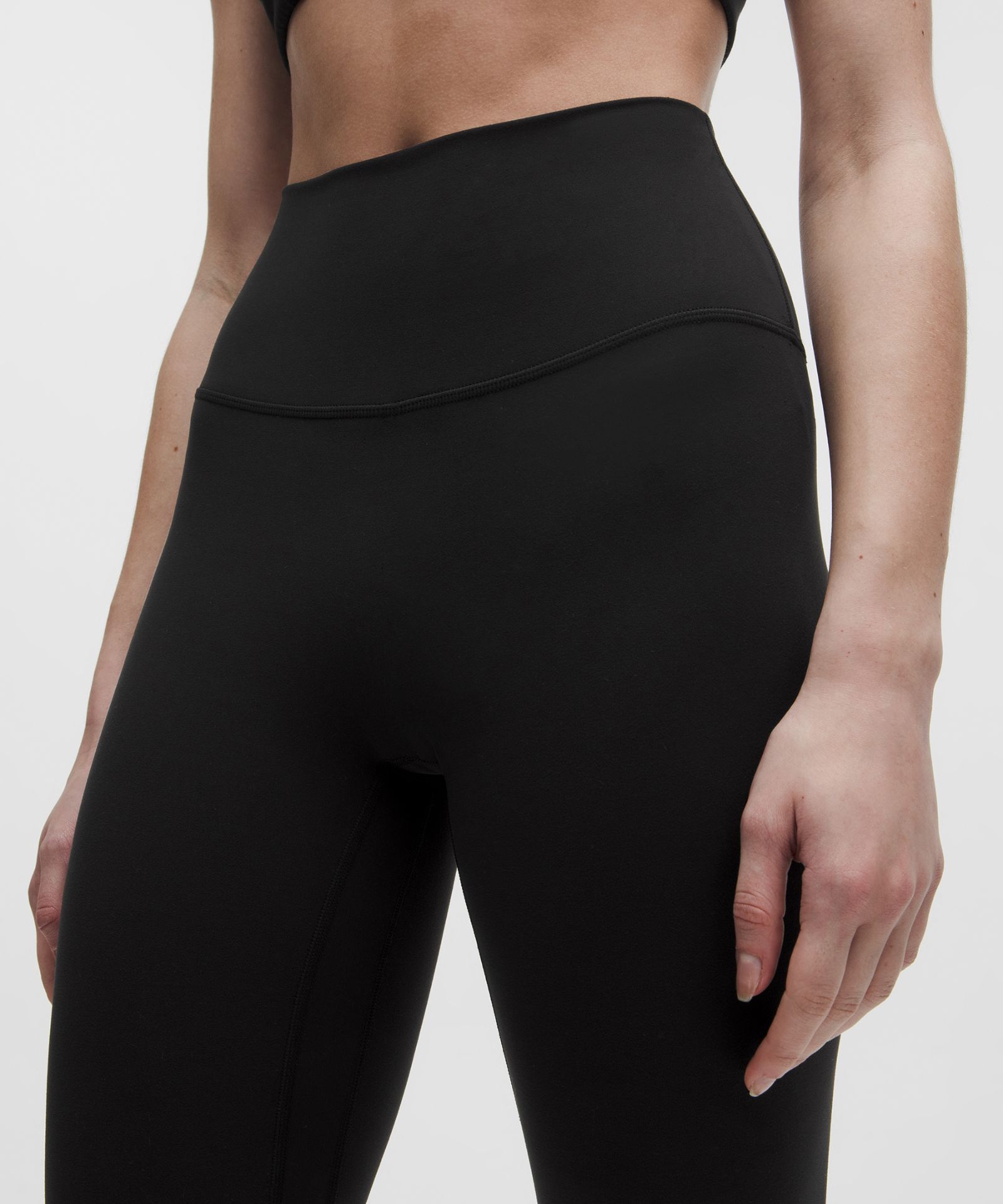 Lululemon Align No Line™ High-Rise Crop 23" — фото 4
