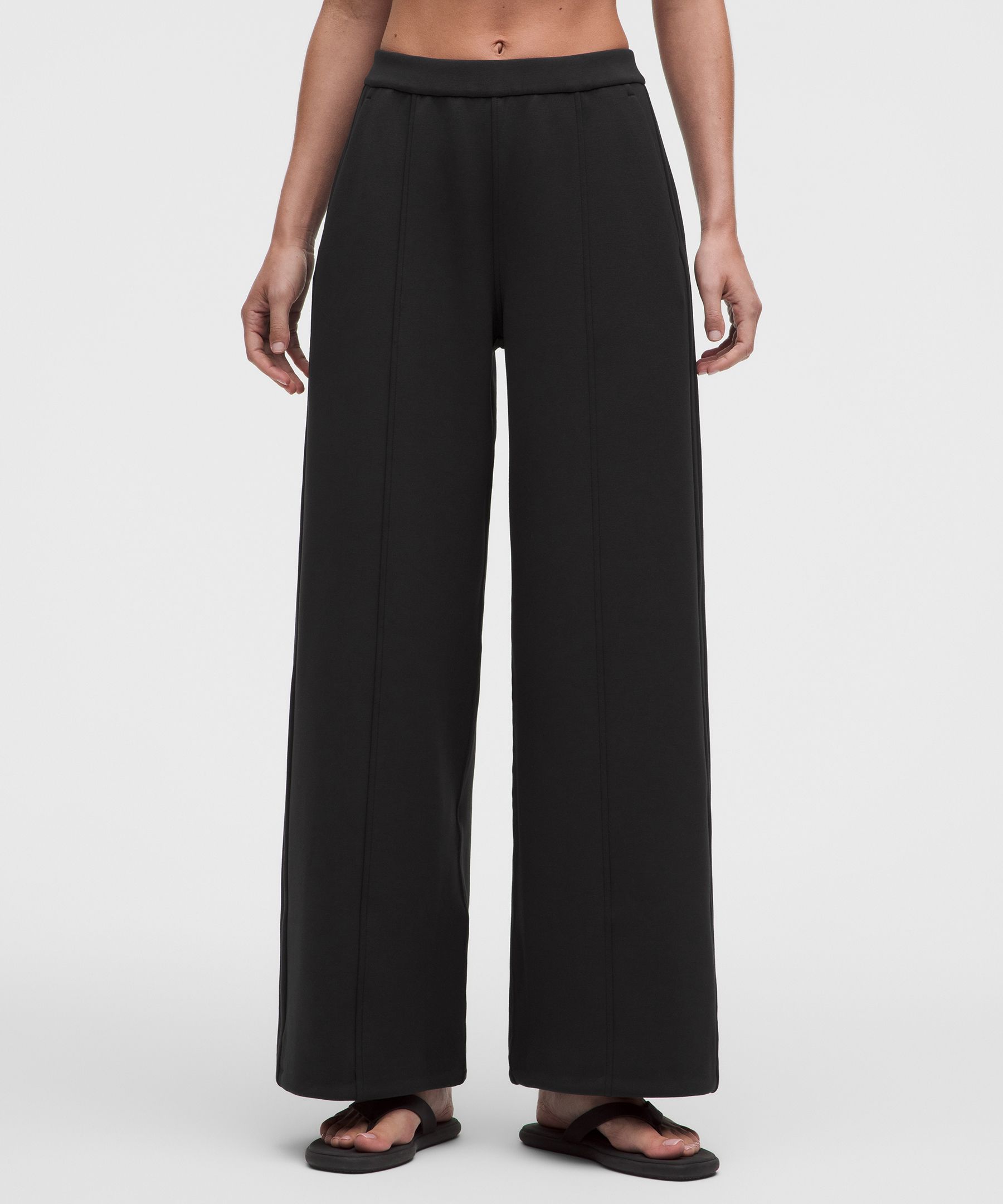 Smooth Spacer-Hose mit hohem Bund und weitem Bein *Standard