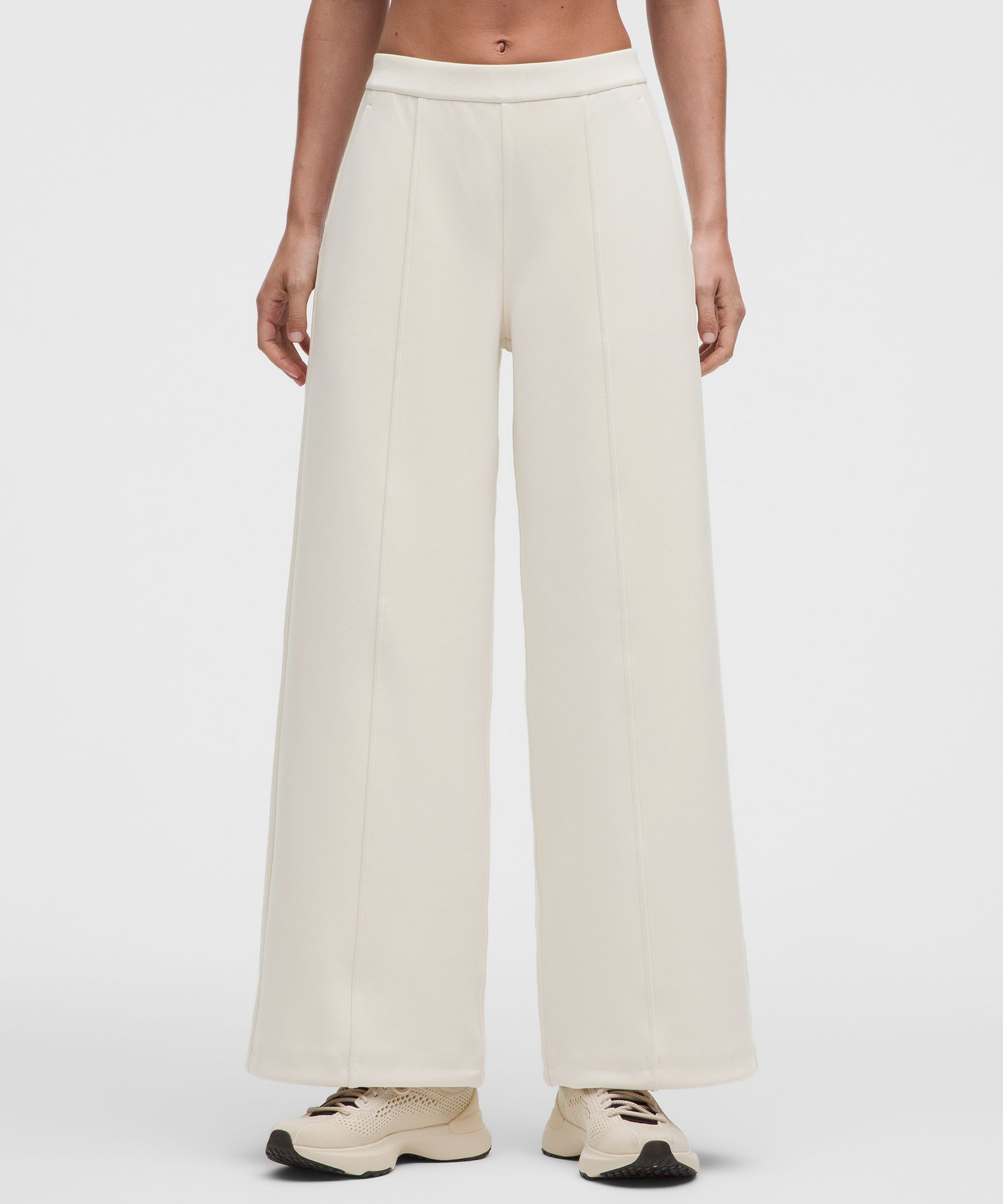 Smooth Spacer High-Rise Wide-Leg Pant