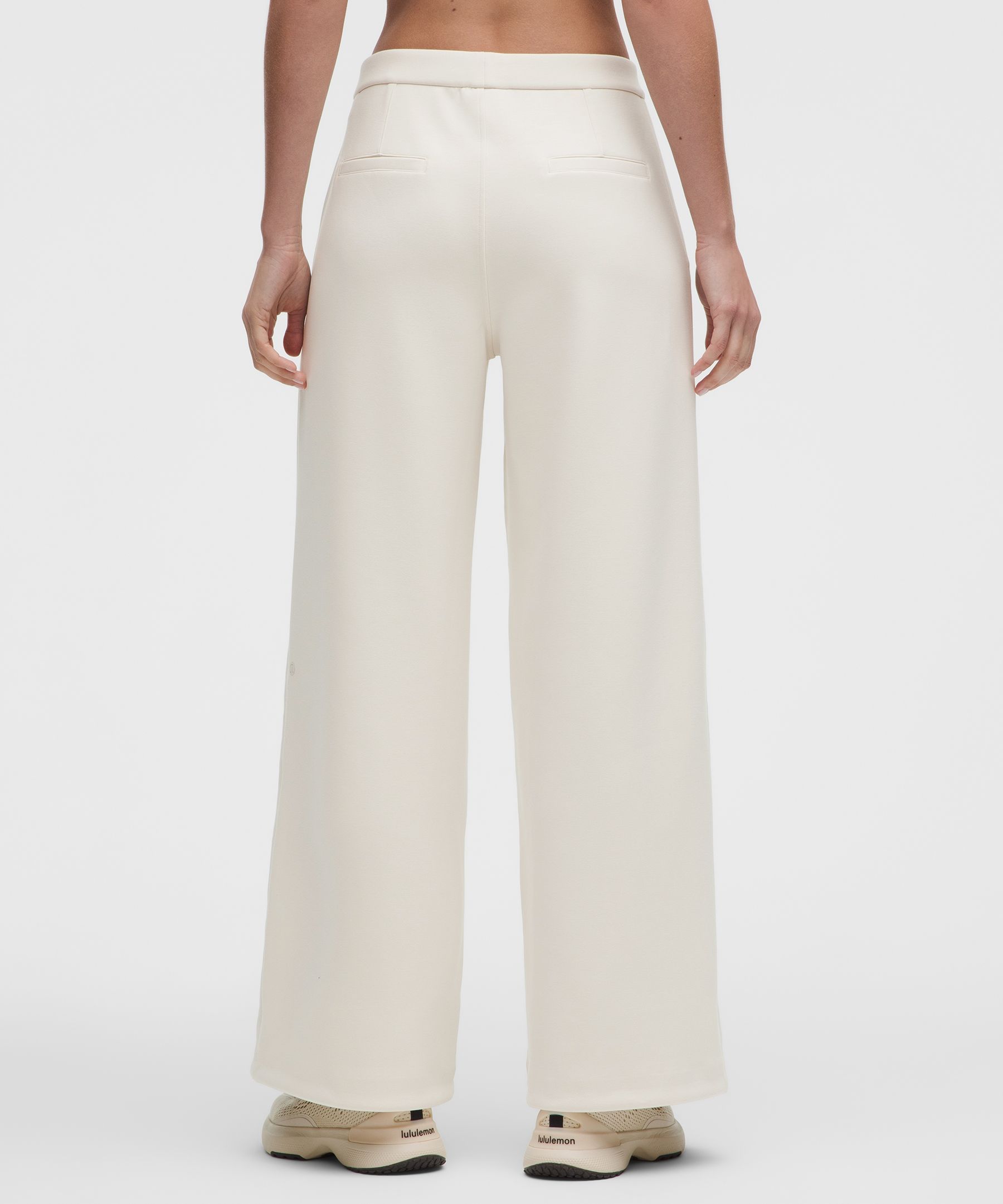 Smooth Spacer High-Rise Wide-Leg Pant