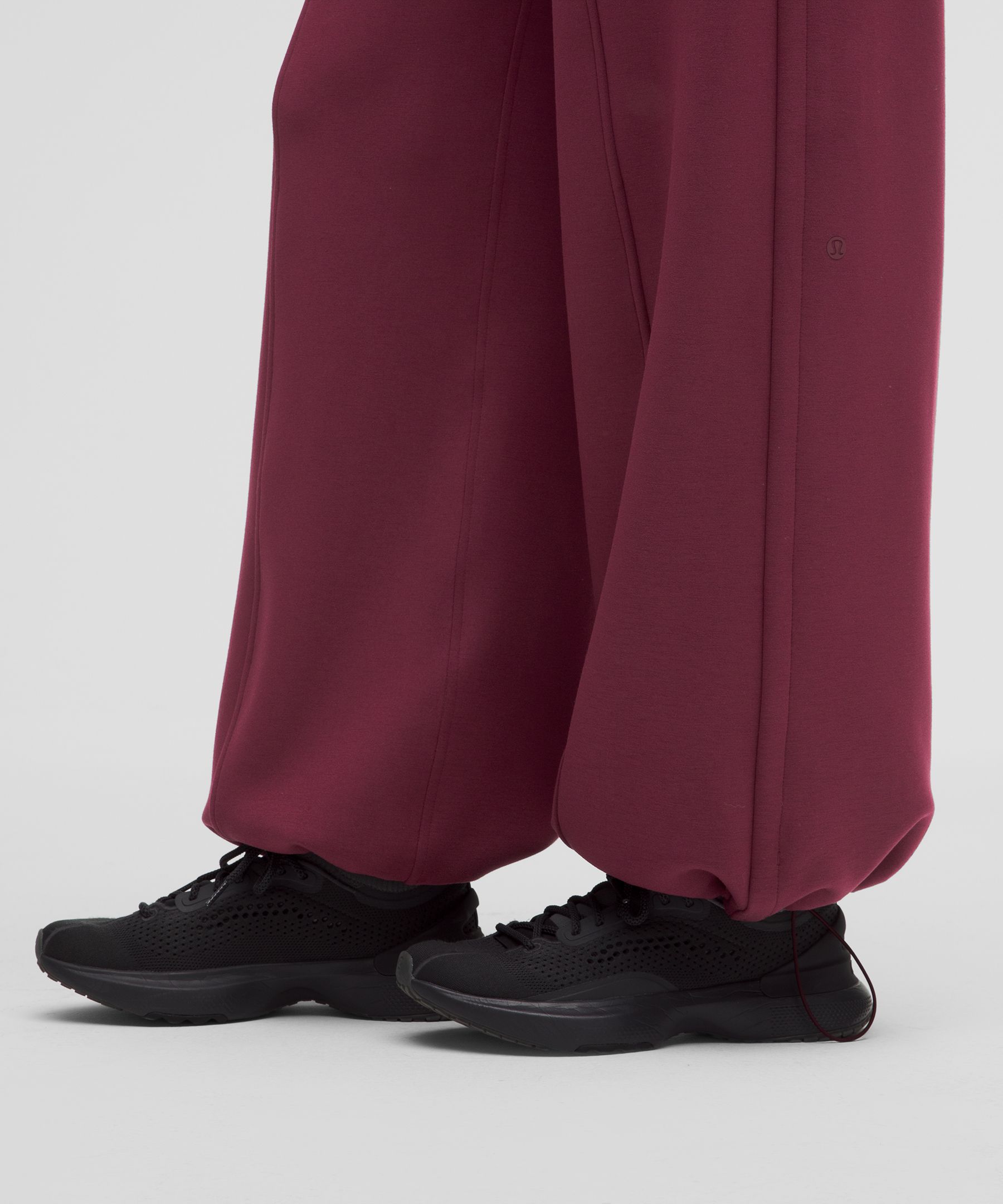 Smooth Spacer High-Rise Wide-Leg Pant