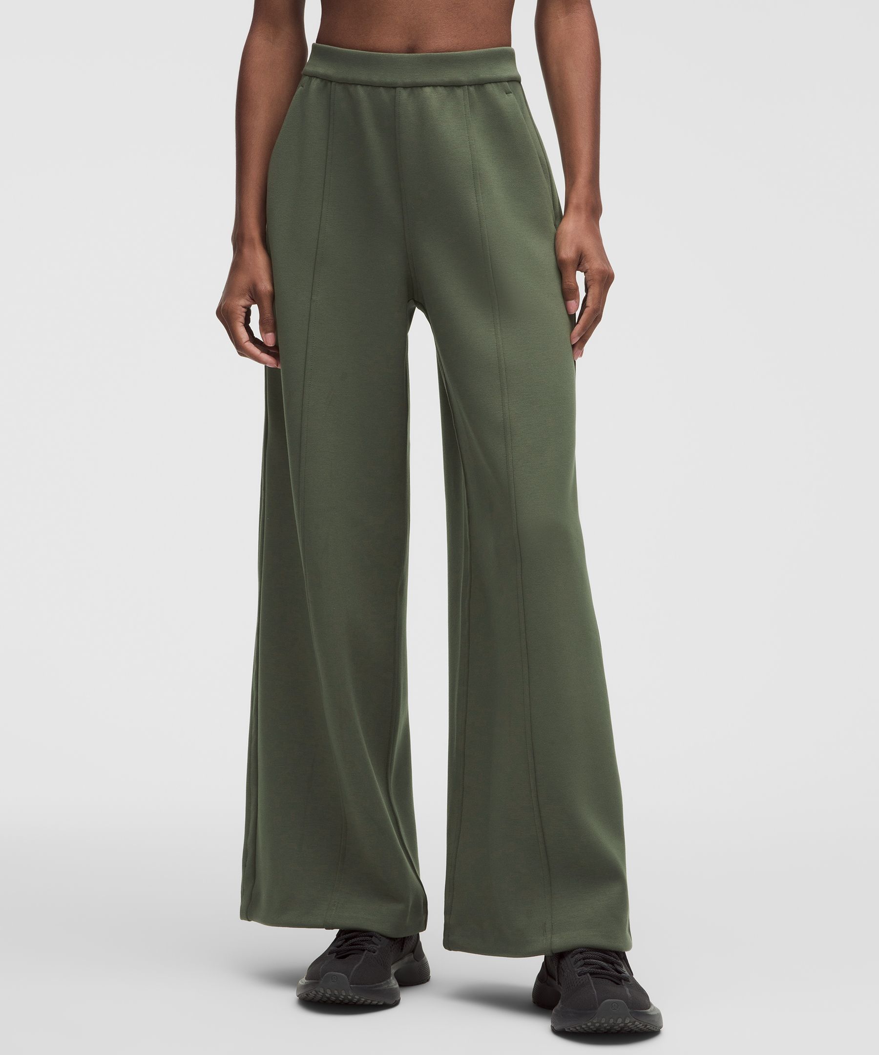 Smooth Spacer High-Rise Wide-Leg Pant *Regular