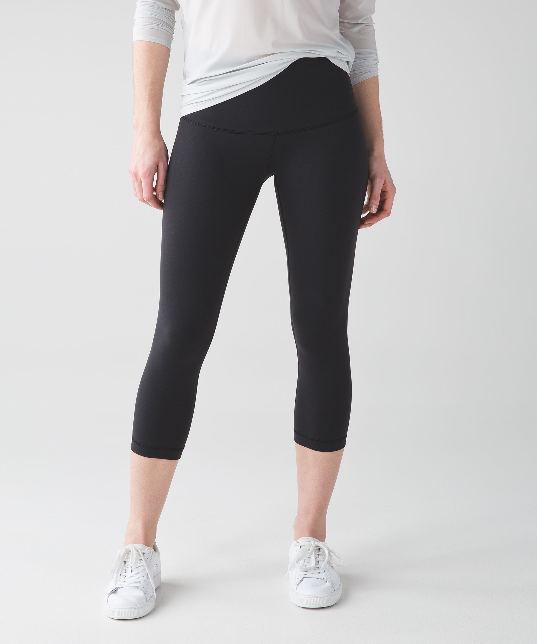 lululemon wunder under crop