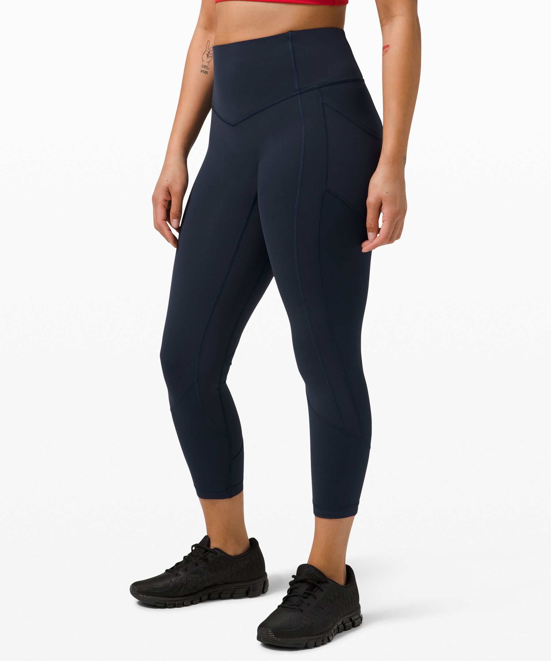 lululemon black leggings size 4