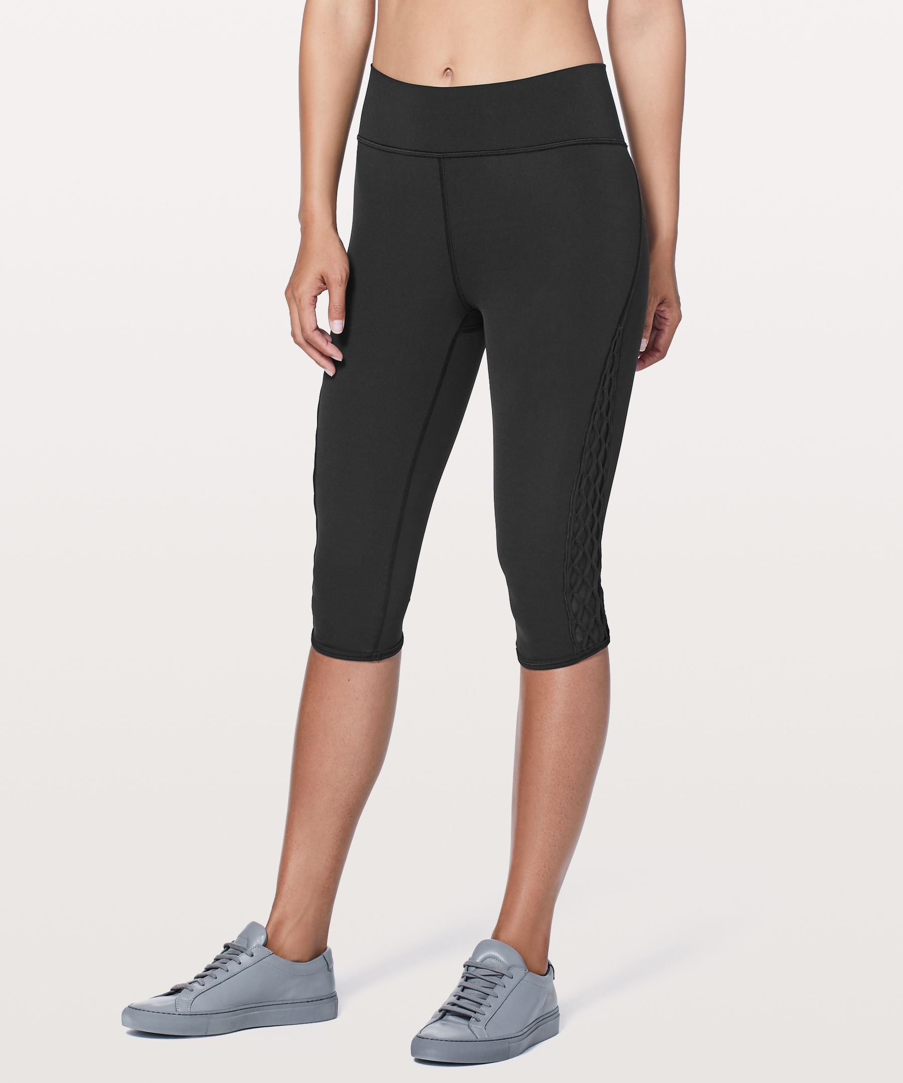 Lululemon Reveal Crop Mesh Side Panel Capri Leggings Women's Black