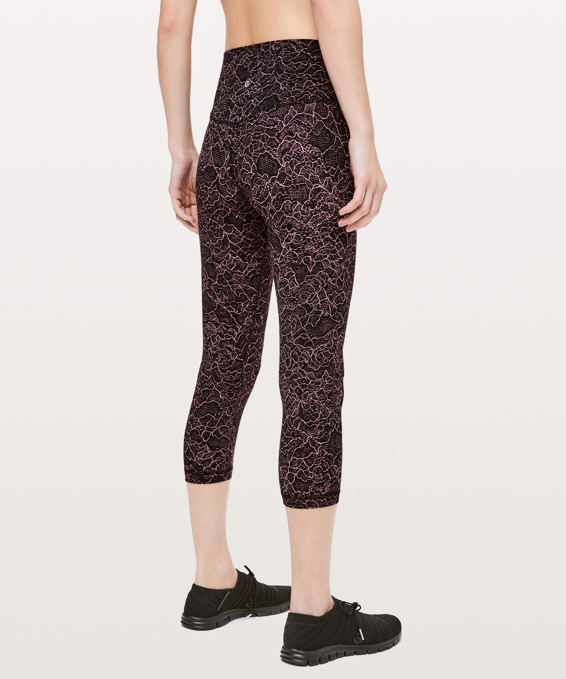 what country is lululemon made in italy