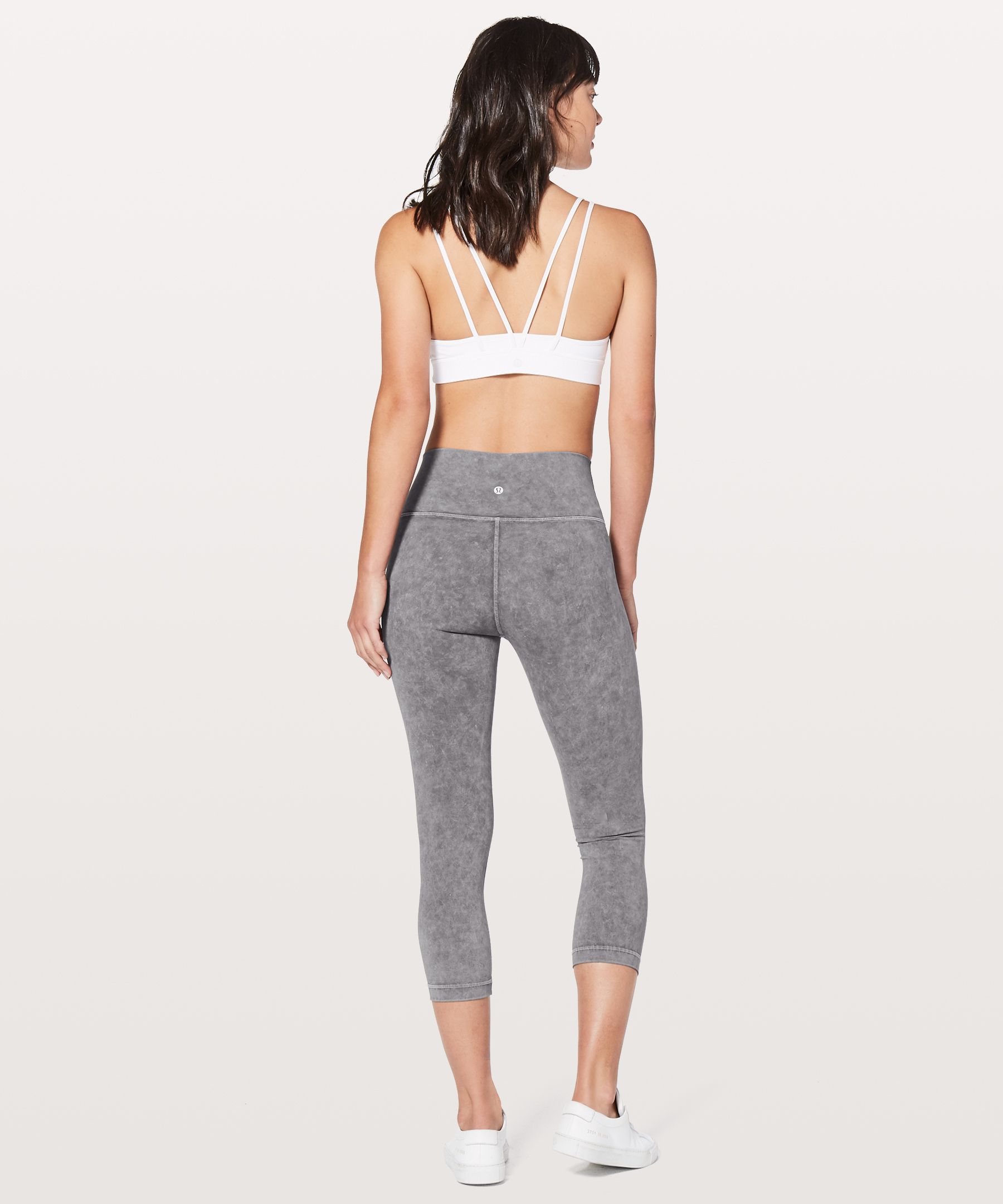 lululemon cropped wunder under