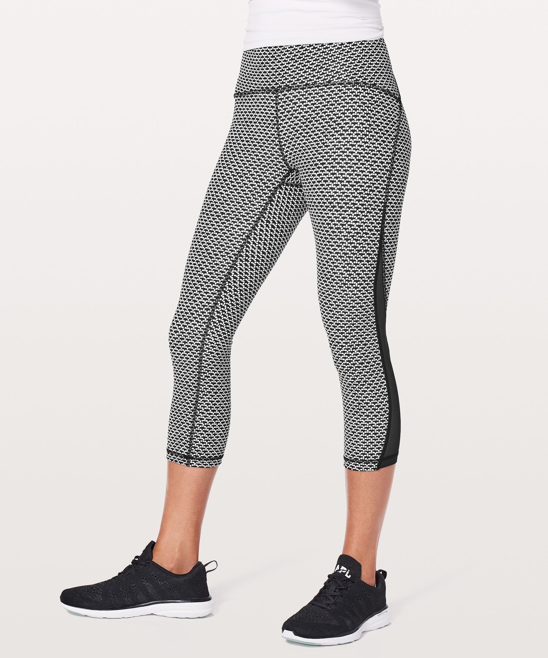 Lululemon Cropped Mesh Side  International Society of Precision Agriculture