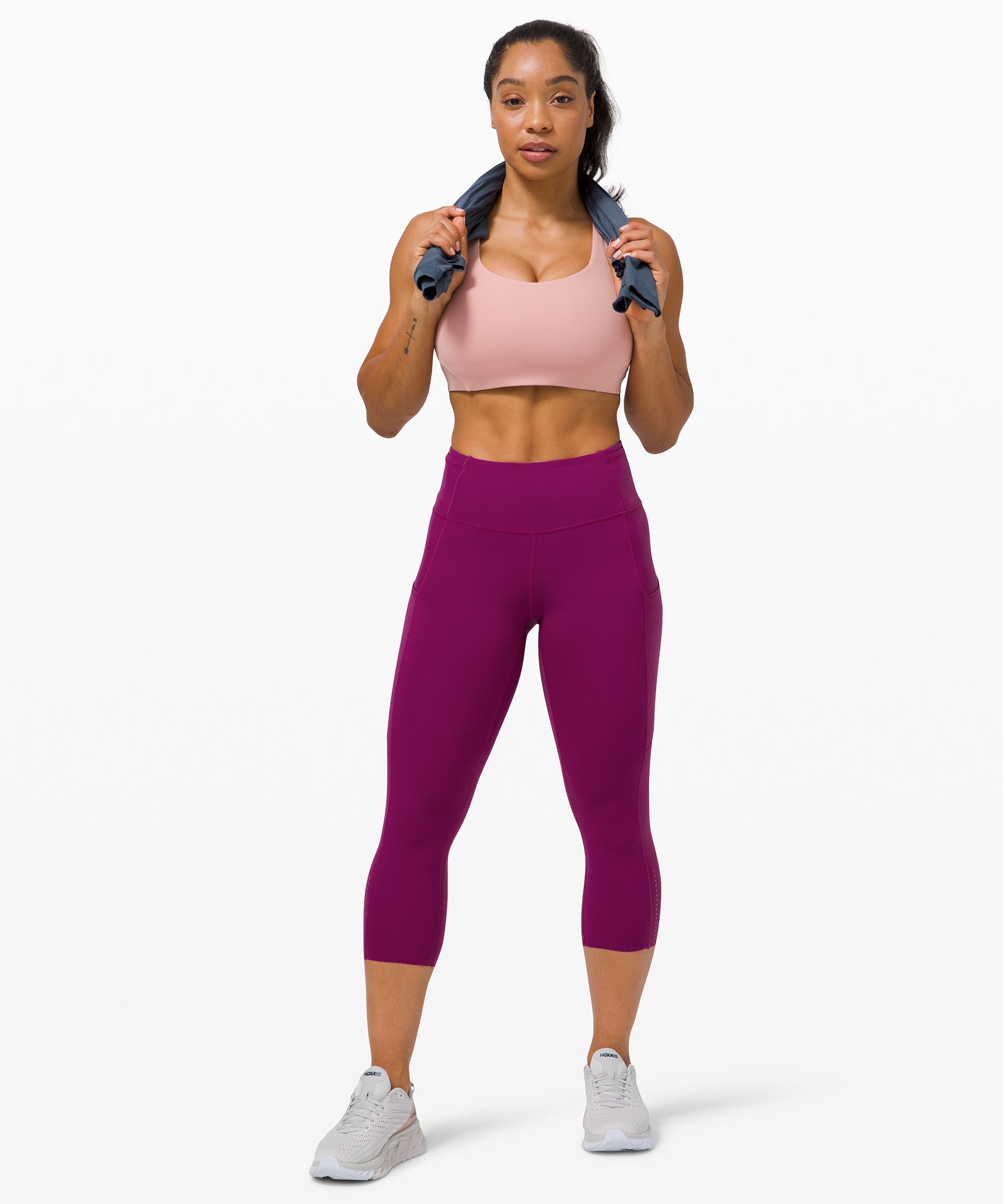 Fast and Free High-Rise Crop 19" *Reflective