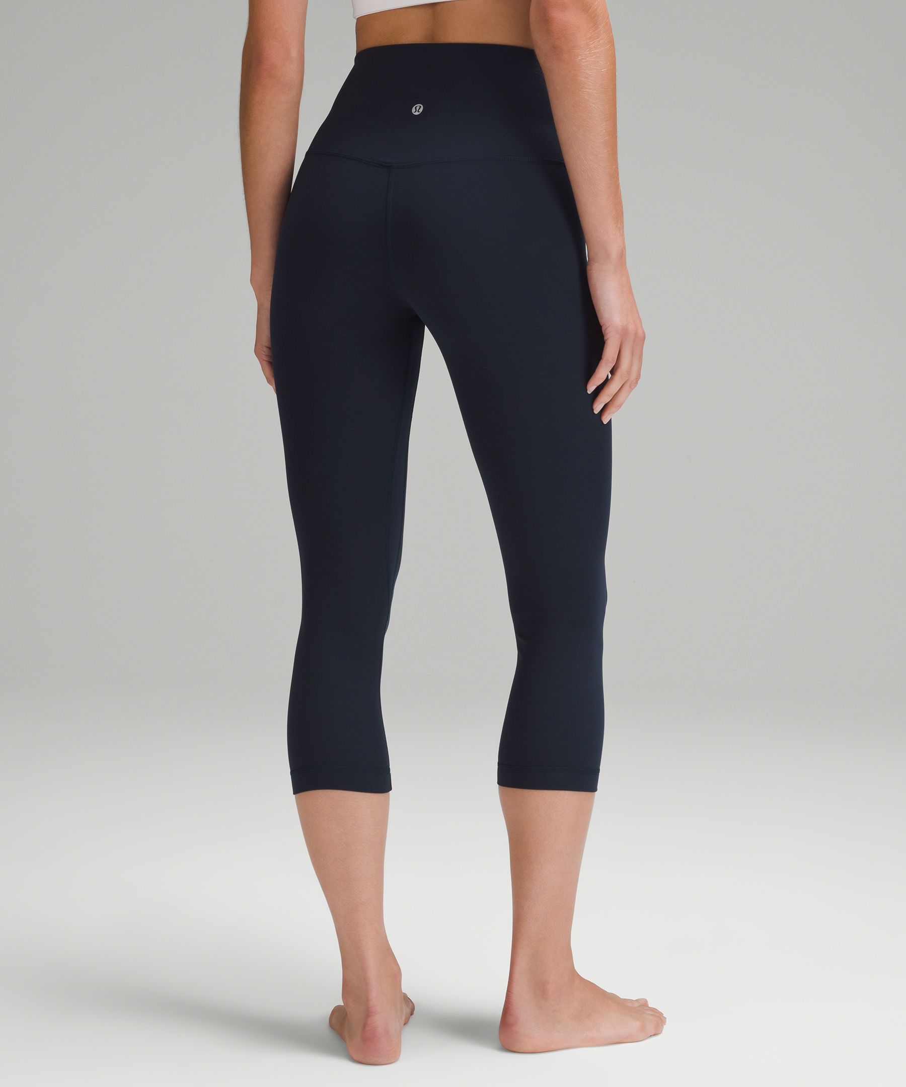 Lululemon Align Crop *21 - Athletic apparel