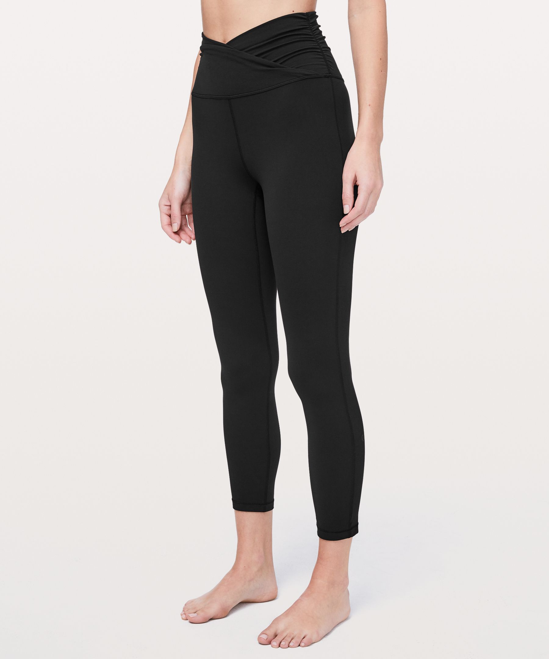 lululemon still mind crop