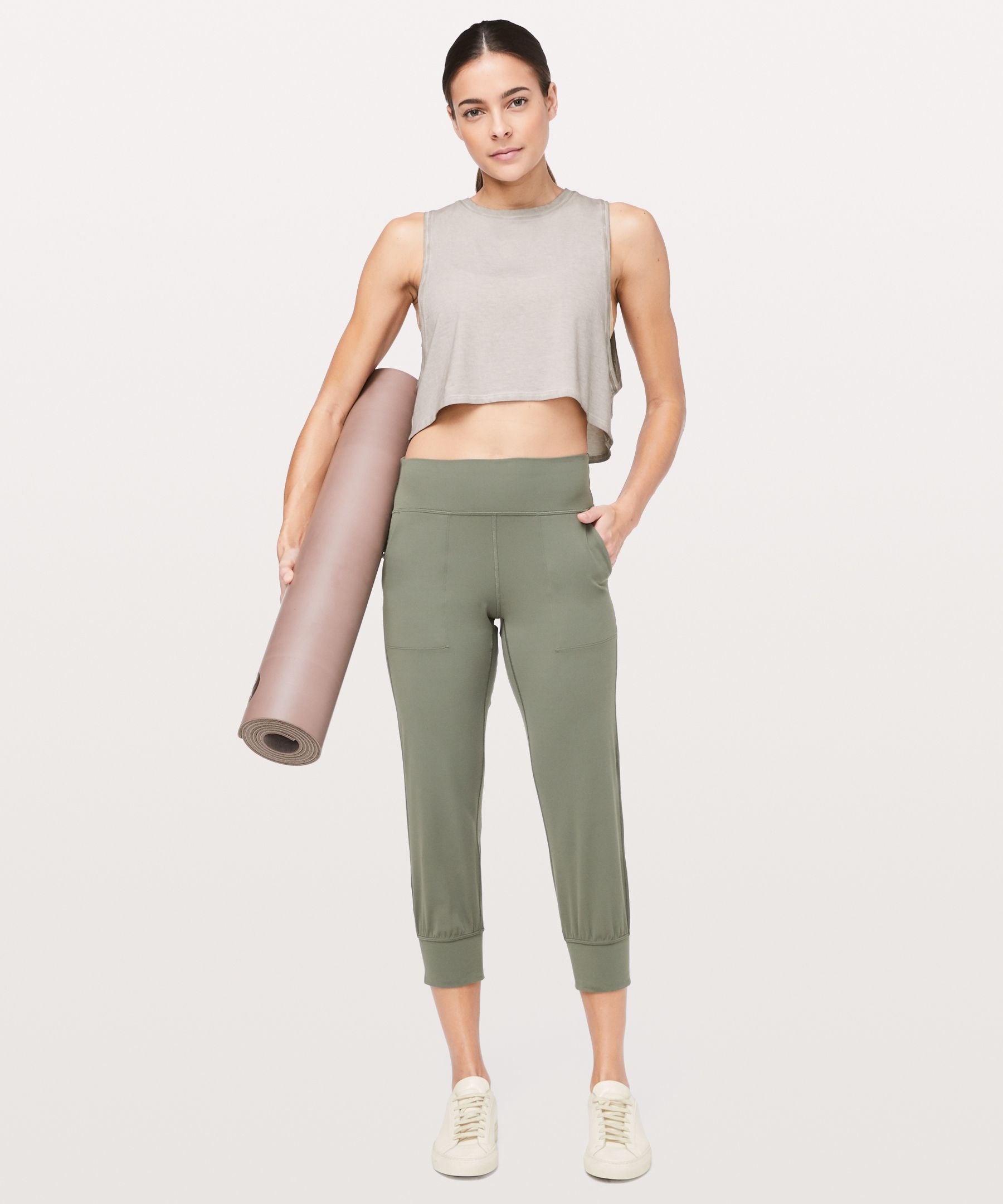 align jogger crop