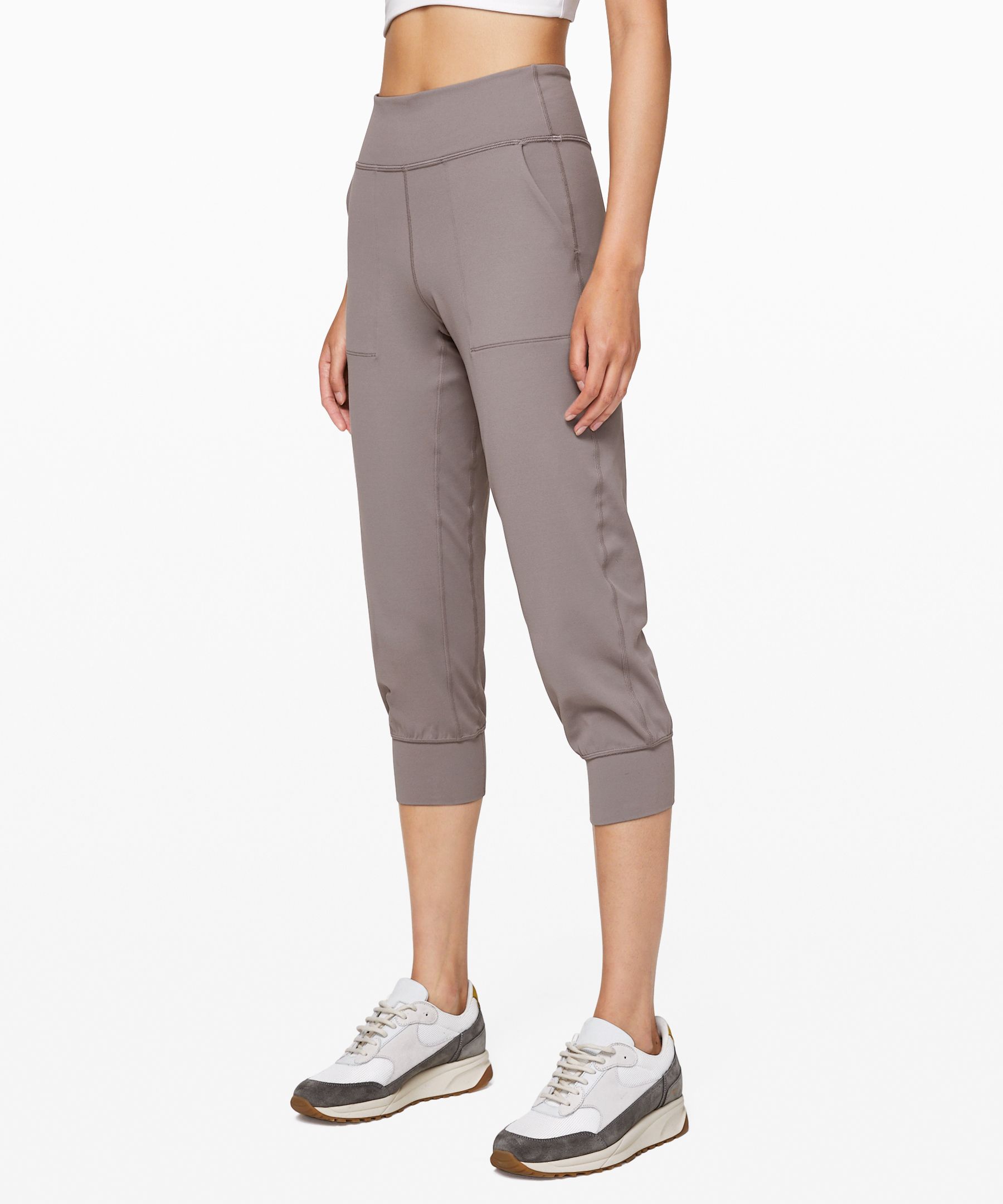 lululemon crop joggers