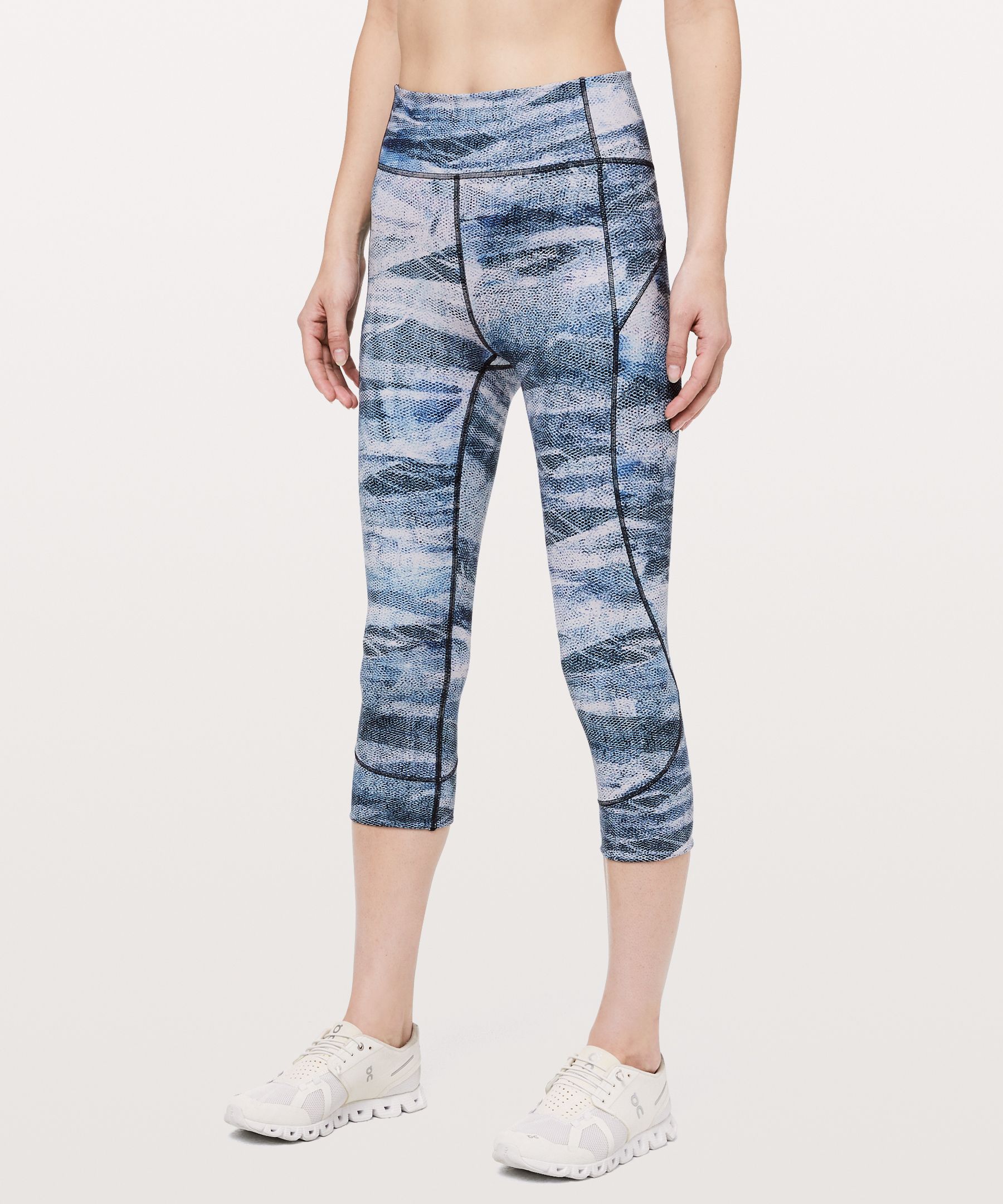 online offer Lululemon In Movement Crop *Everlux 19