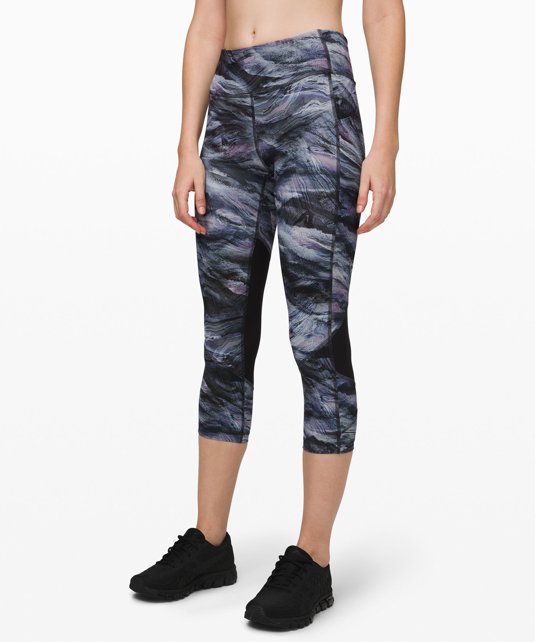 Lululemon pace rival crops review black 3 - Agent Athletica