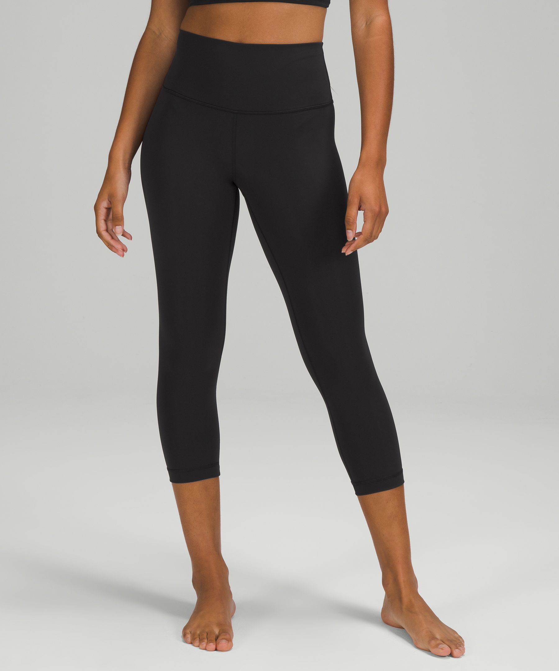 lululemon cropped wunder under