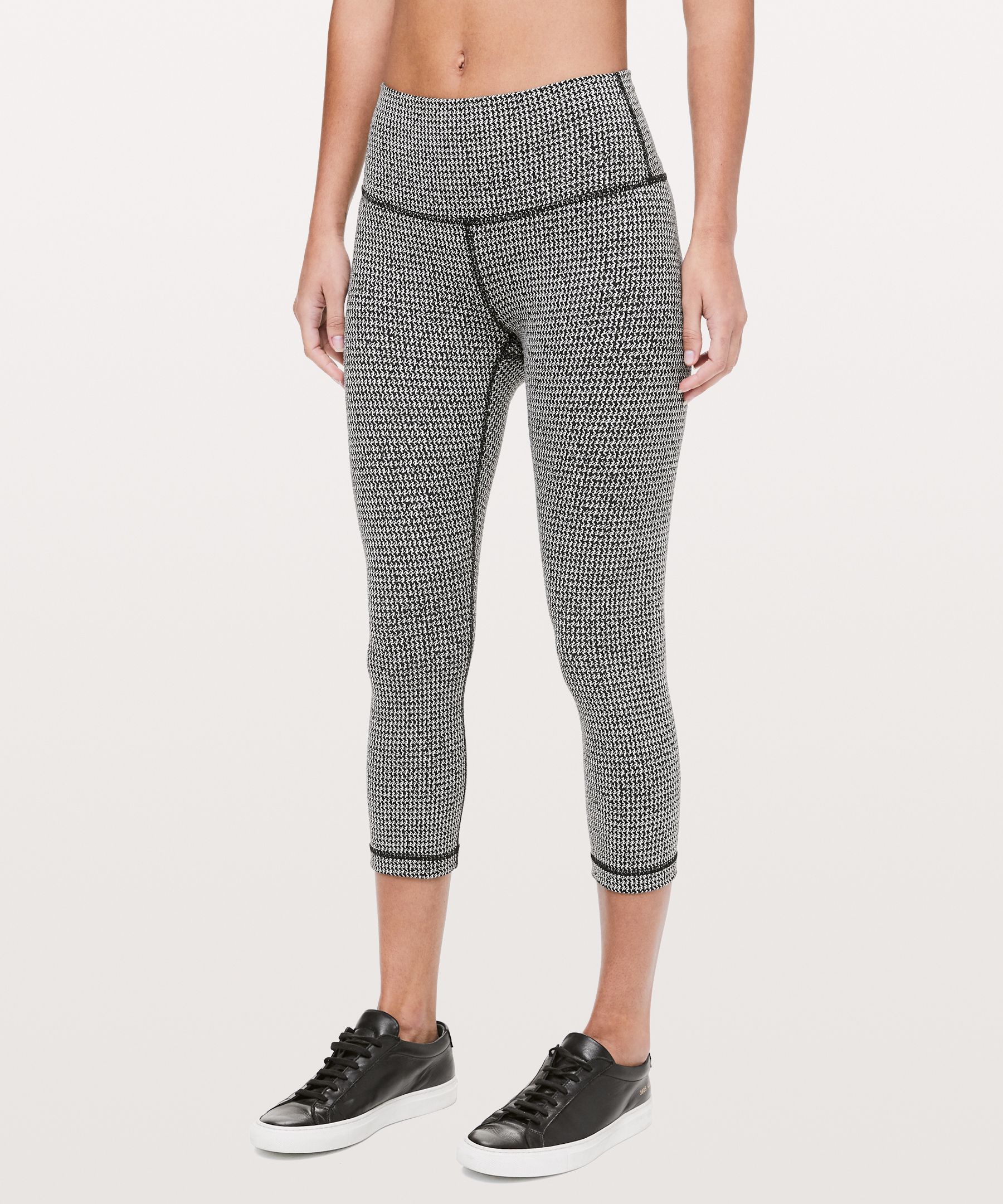 【レア】新品タグ付　ルルレモン　wunder　under　crop　2 Wunder Under Crop HR | lululemon SG