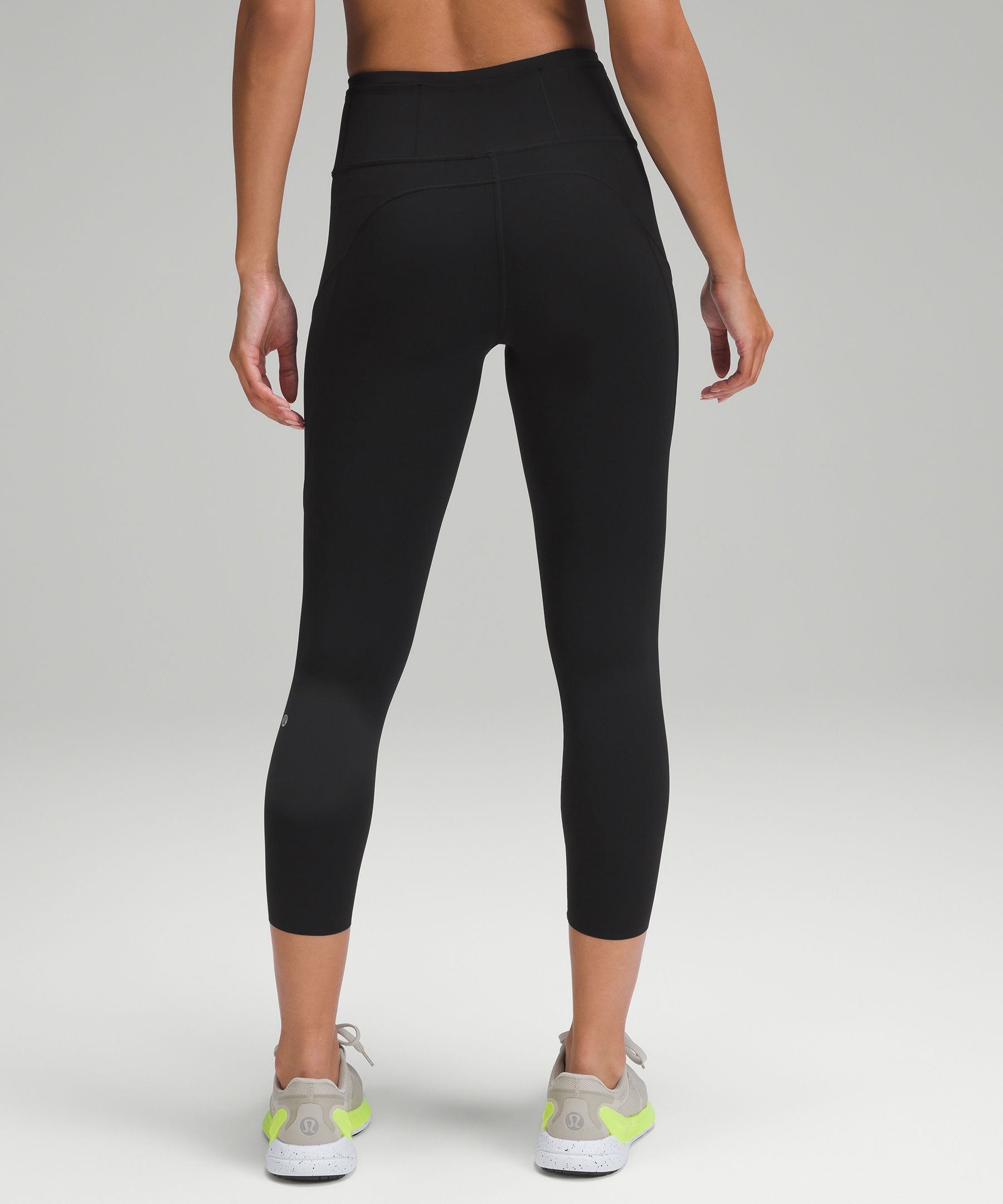 Absolute High-Waisted Pockets Leggings - Reflective Black Camo - Rise Canada