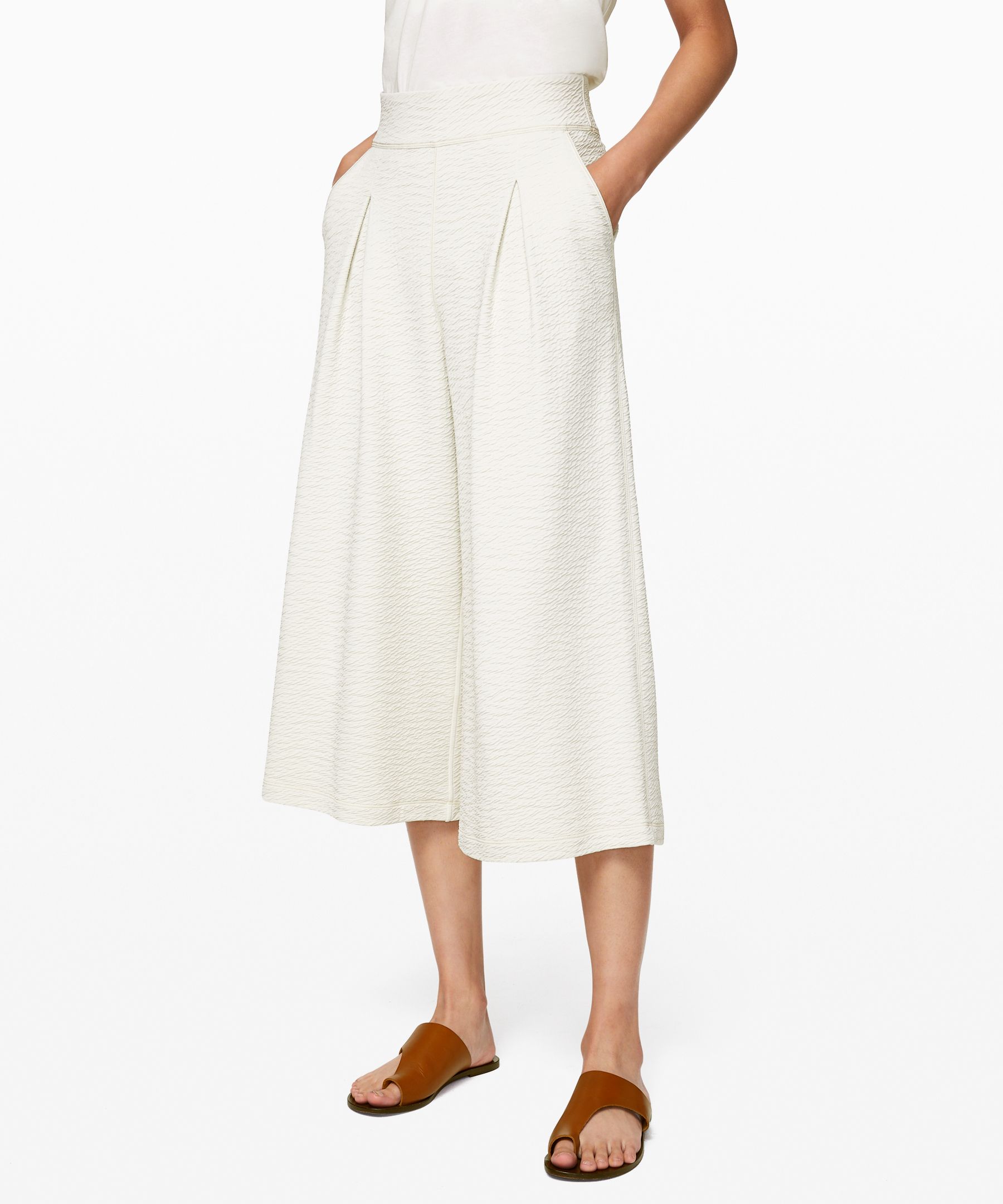 Lululemon Can You Feel The Pleat Crop In Light Ivory