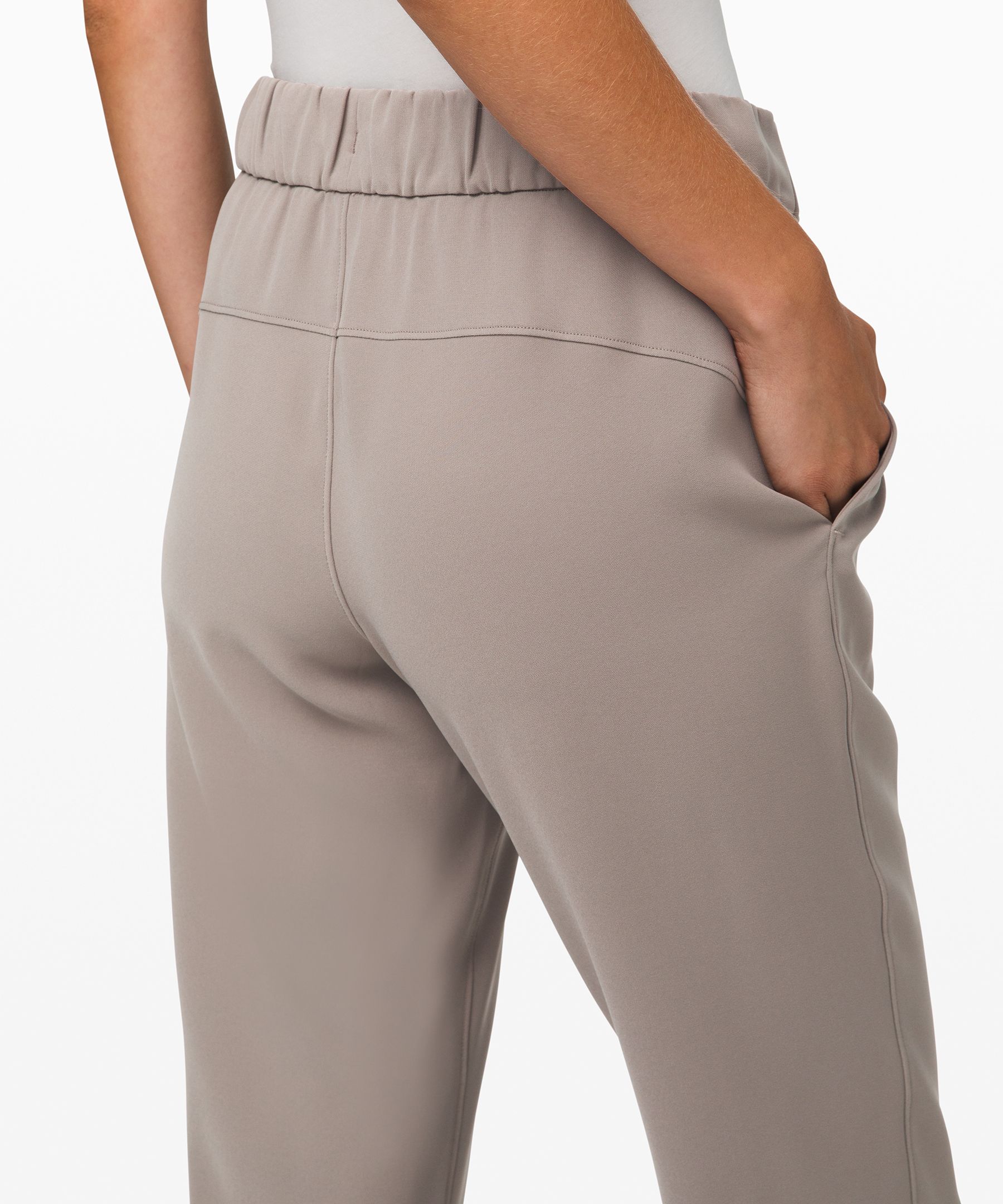 Lululemon On The Fly 7/8 Pant In Silverscreen