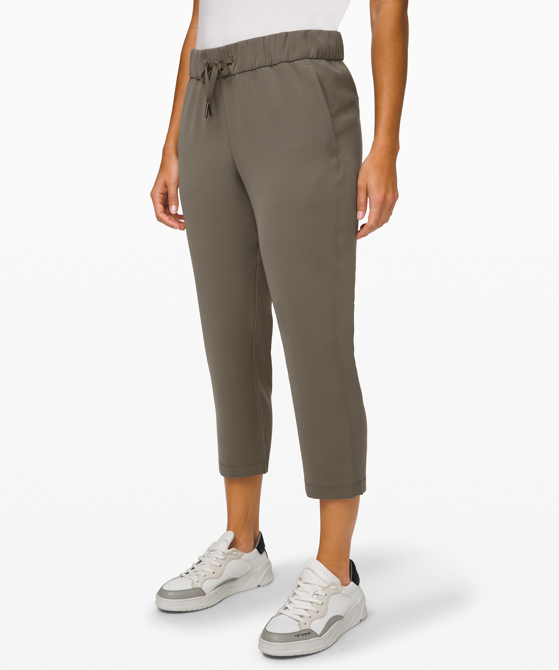 pants similar to lululemon on the fly