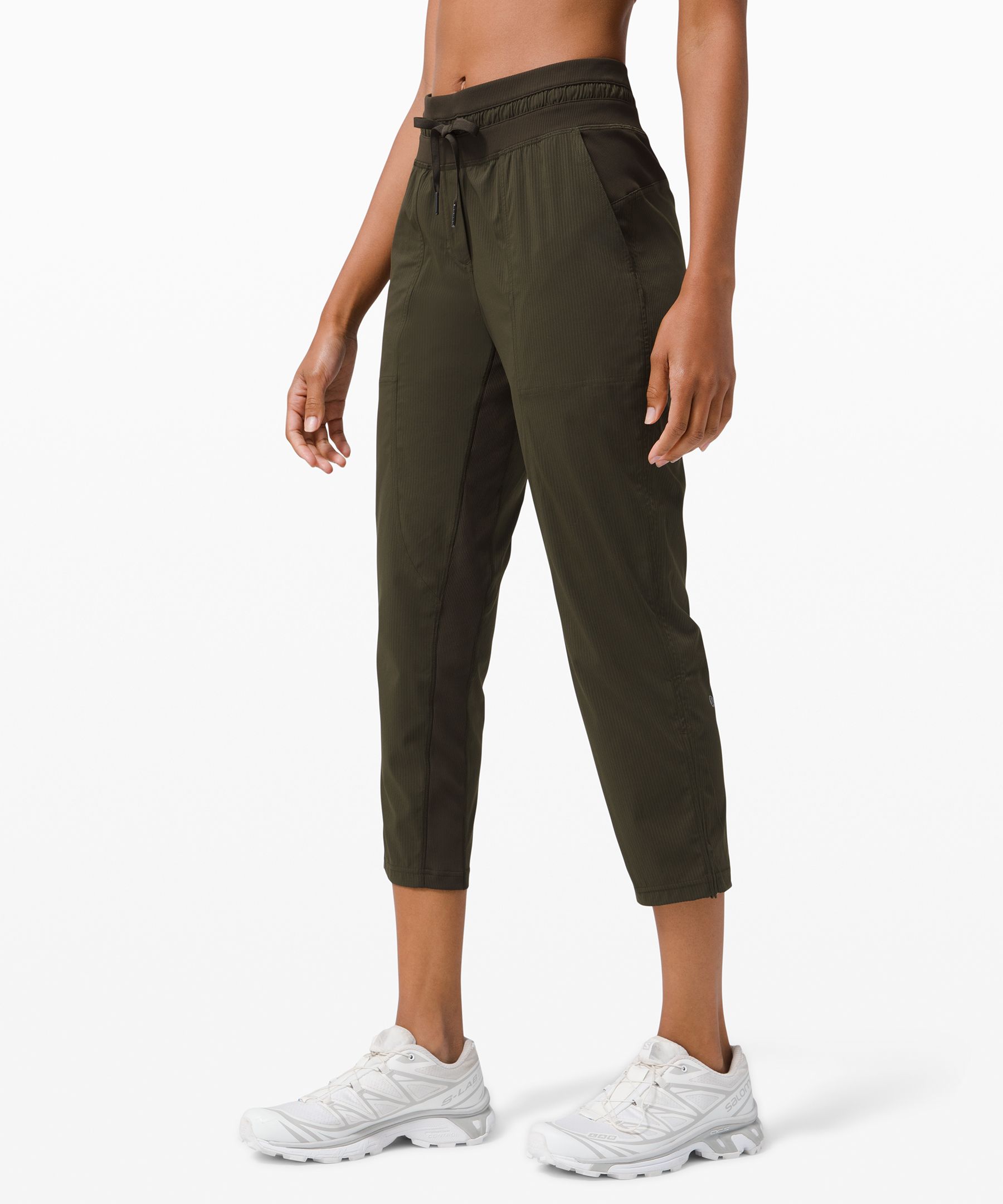 Lululemon Dance Studio Mid-Rise Crop 25”