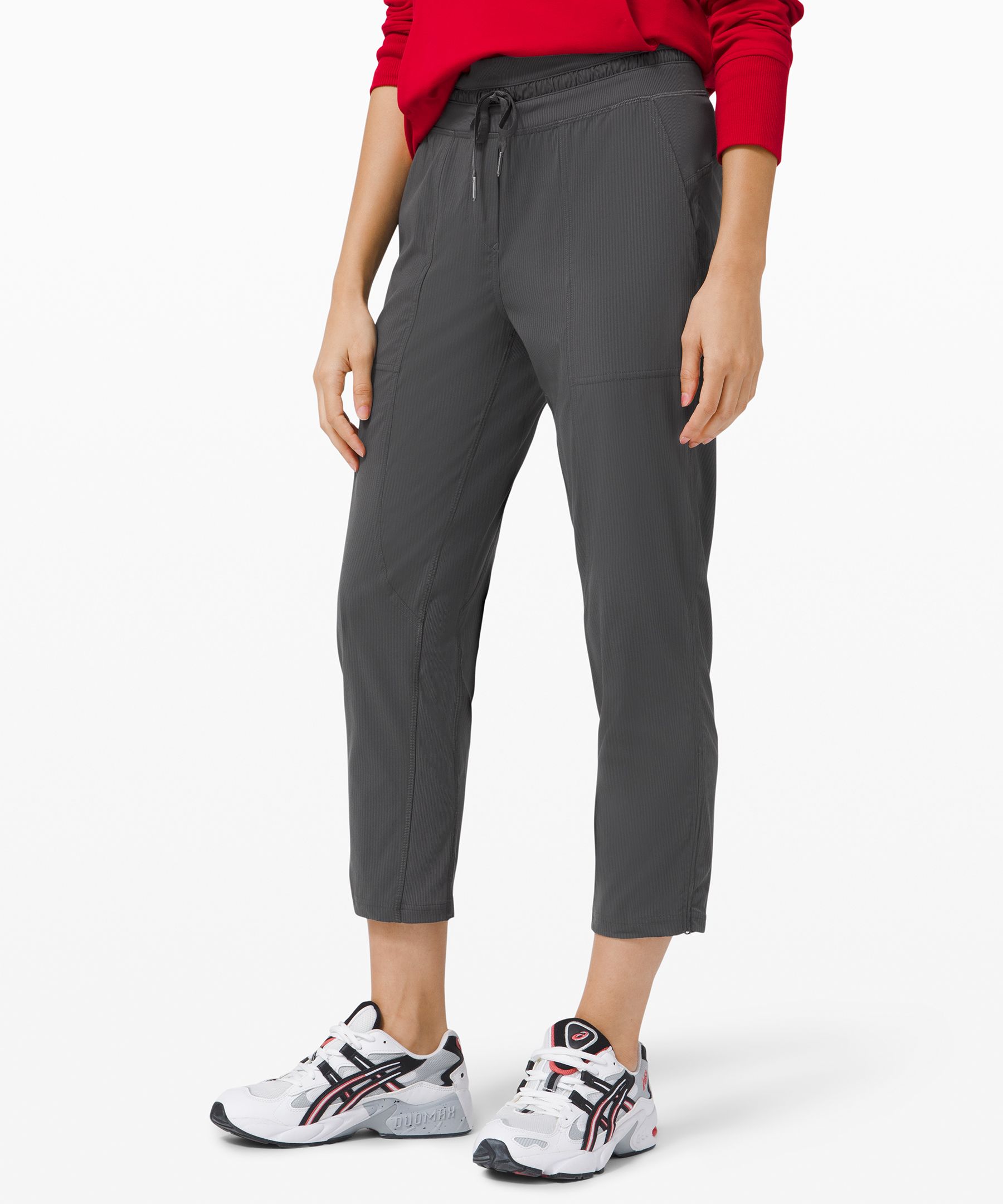 Dance Studio Mid-Rise Cropped Pant