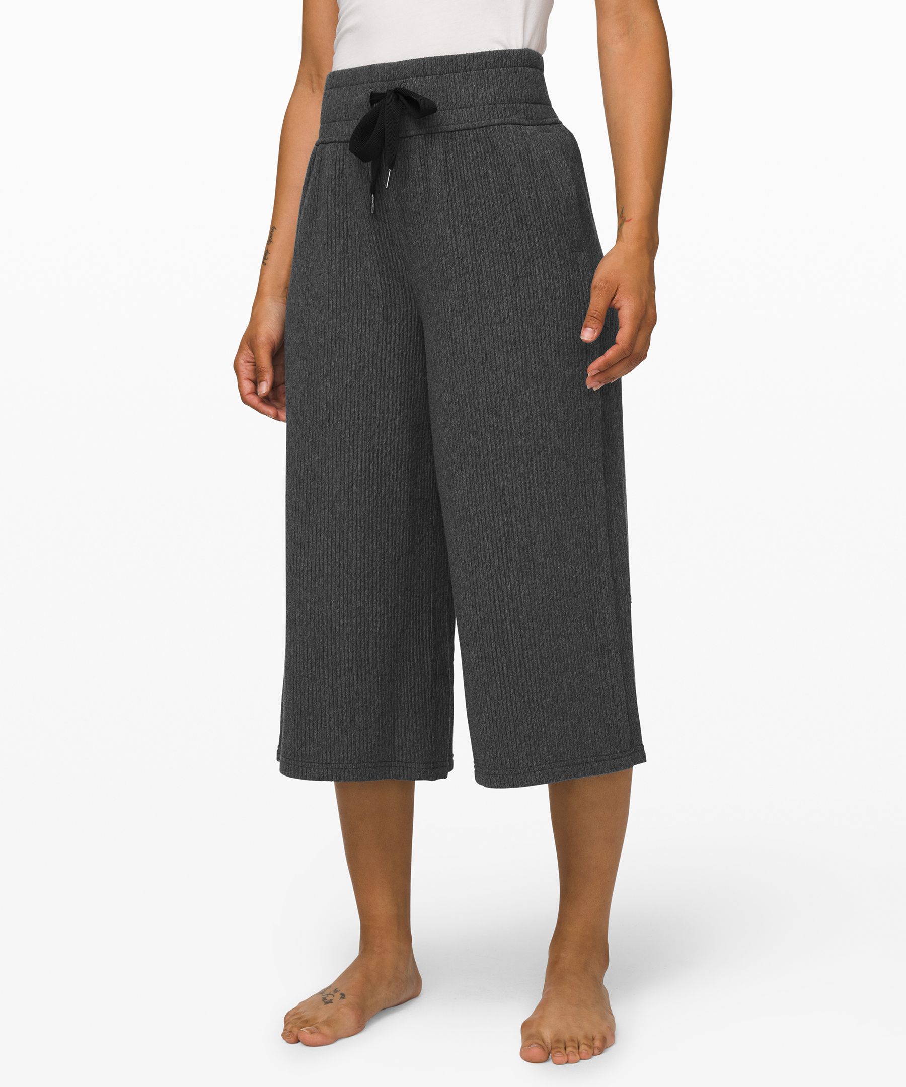 lululemon core shorts