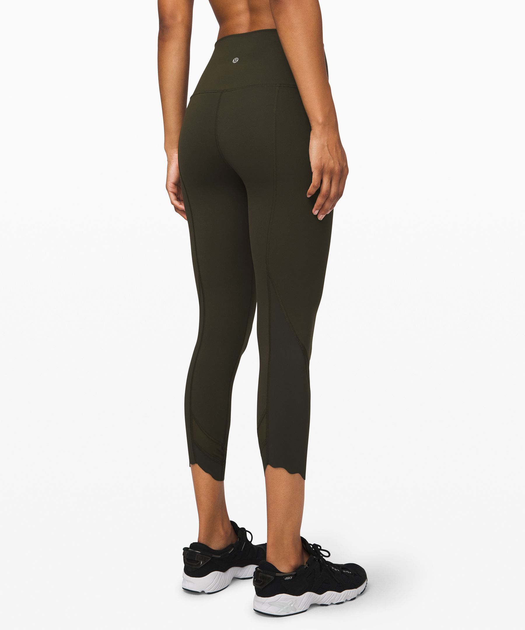 Lululemon Wunder Under Crop High-Rise *Roll Down Scallop Full-On