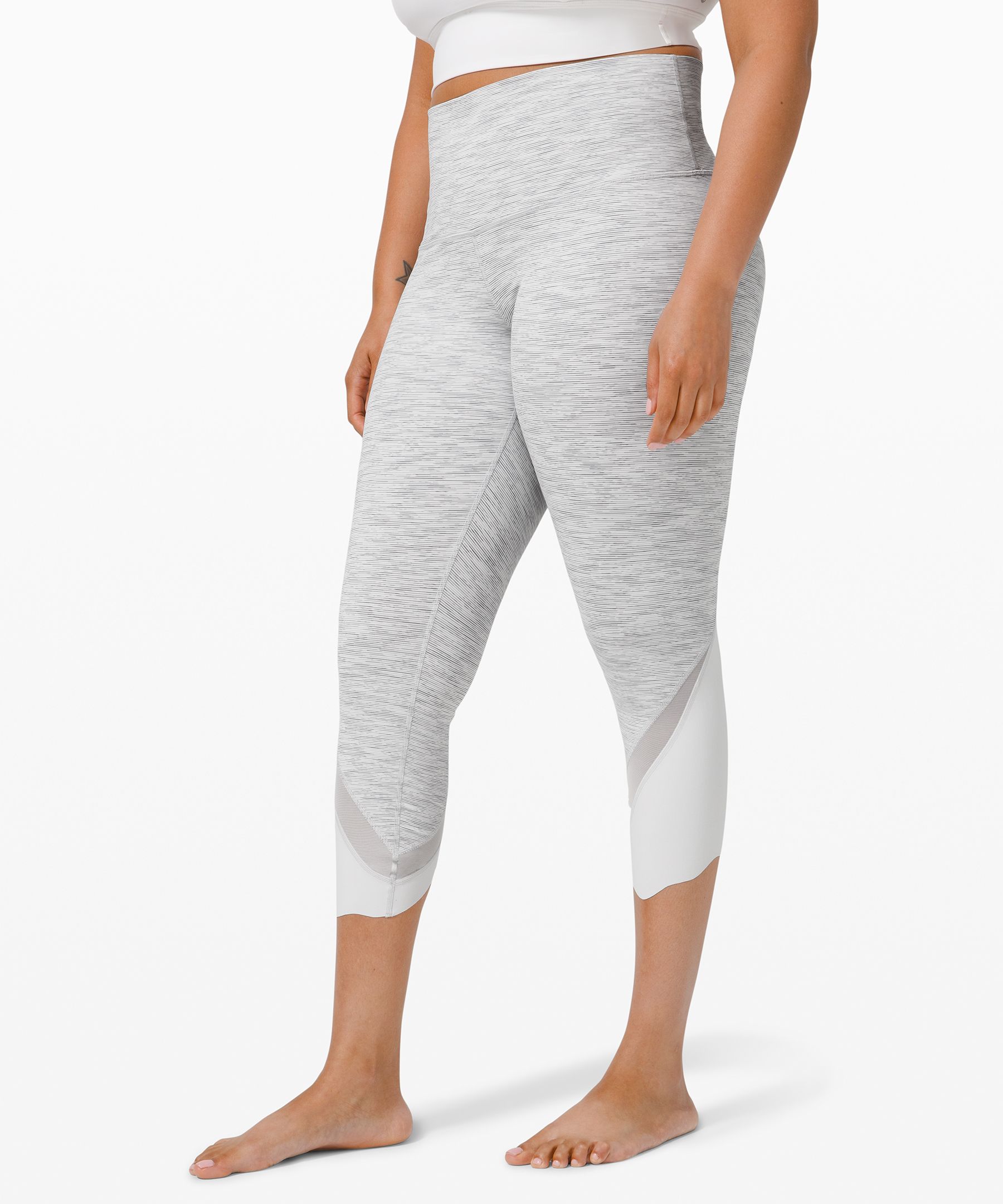 lululemon black wunder under leggings