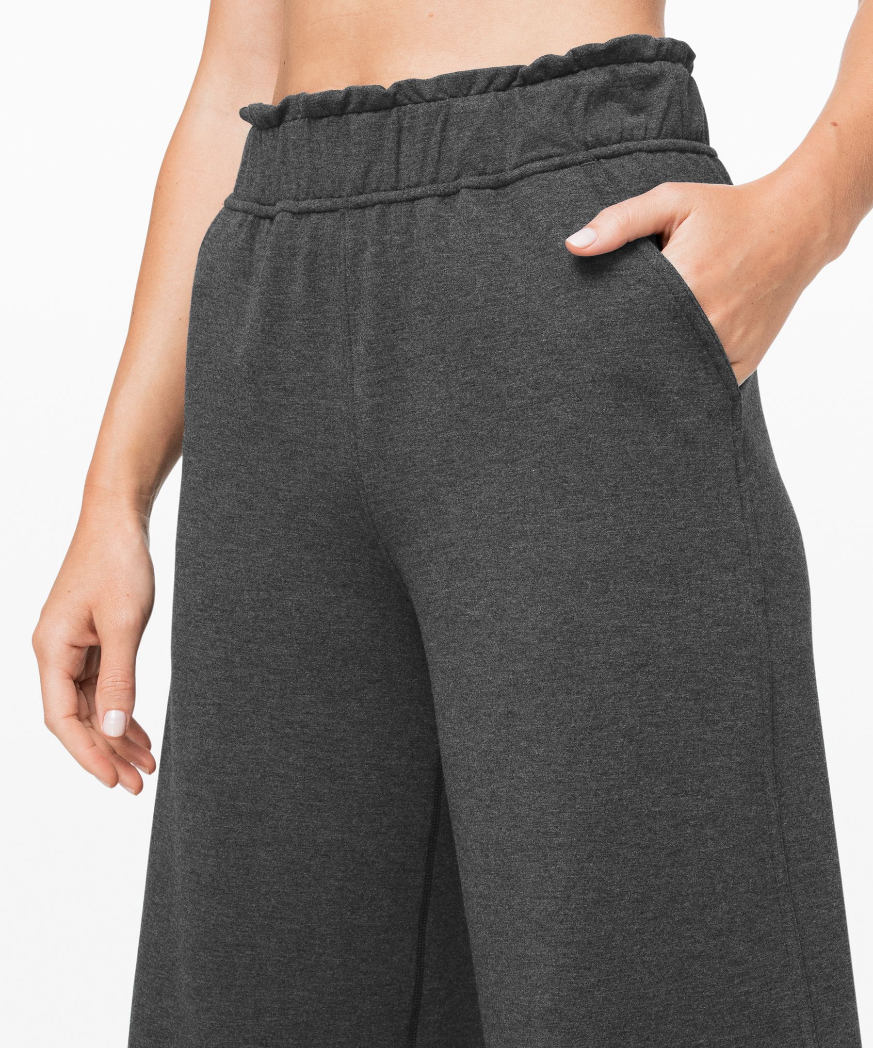 lululemon hello sunday crop